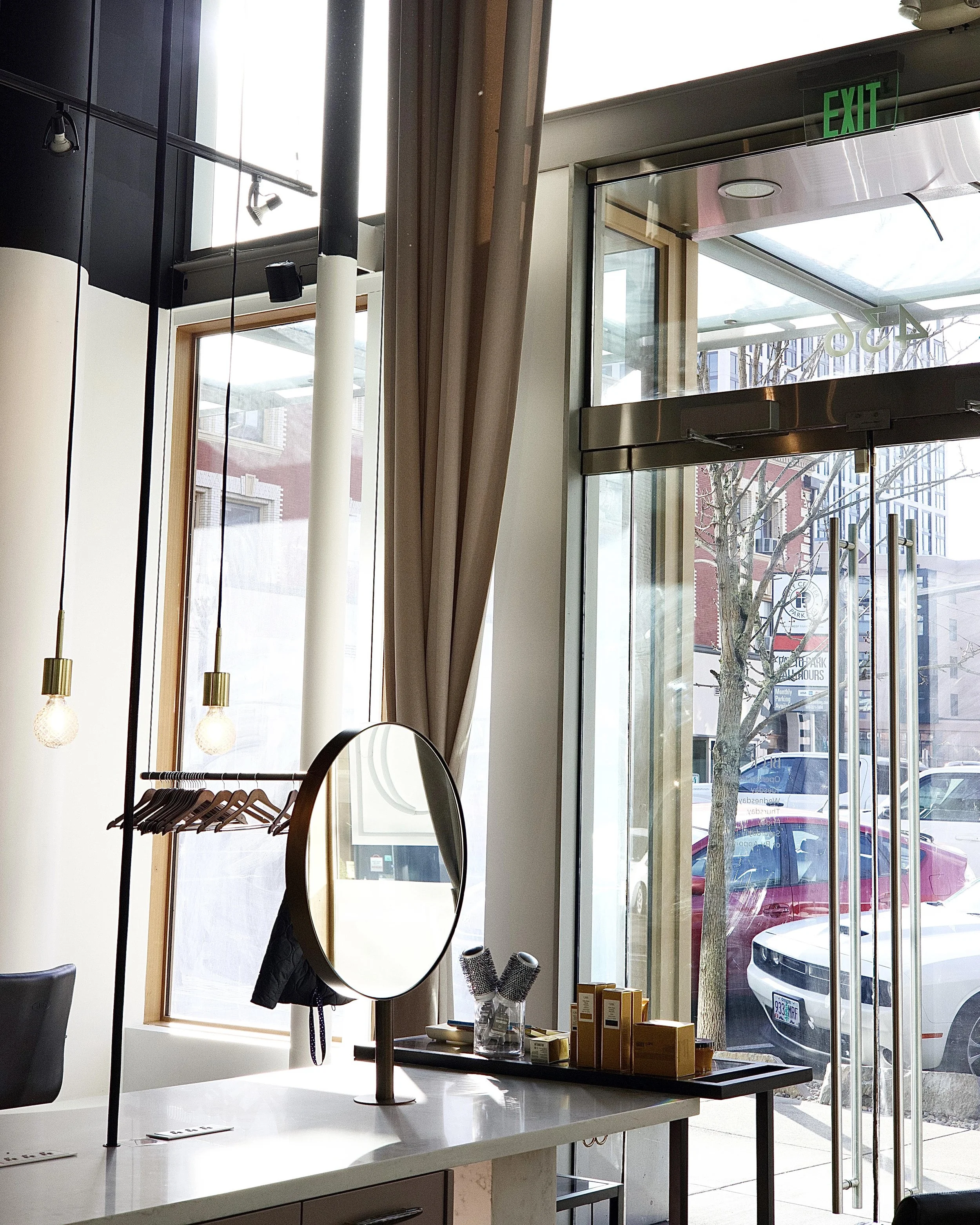 Portland hair salon for color correction, hair cuts & men's cuts