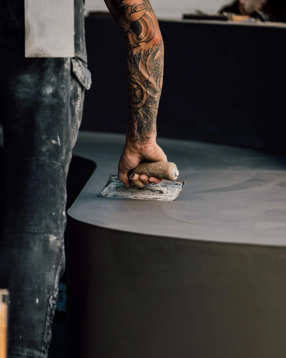 This off-form bench seat was shaped to catch the sunset over Mount Coolum, with room to sprawl, share a drink, and stay awhile 〰️ 
We work closely with every client to get the feel and function just right, designed &amp; built by a team who knows the