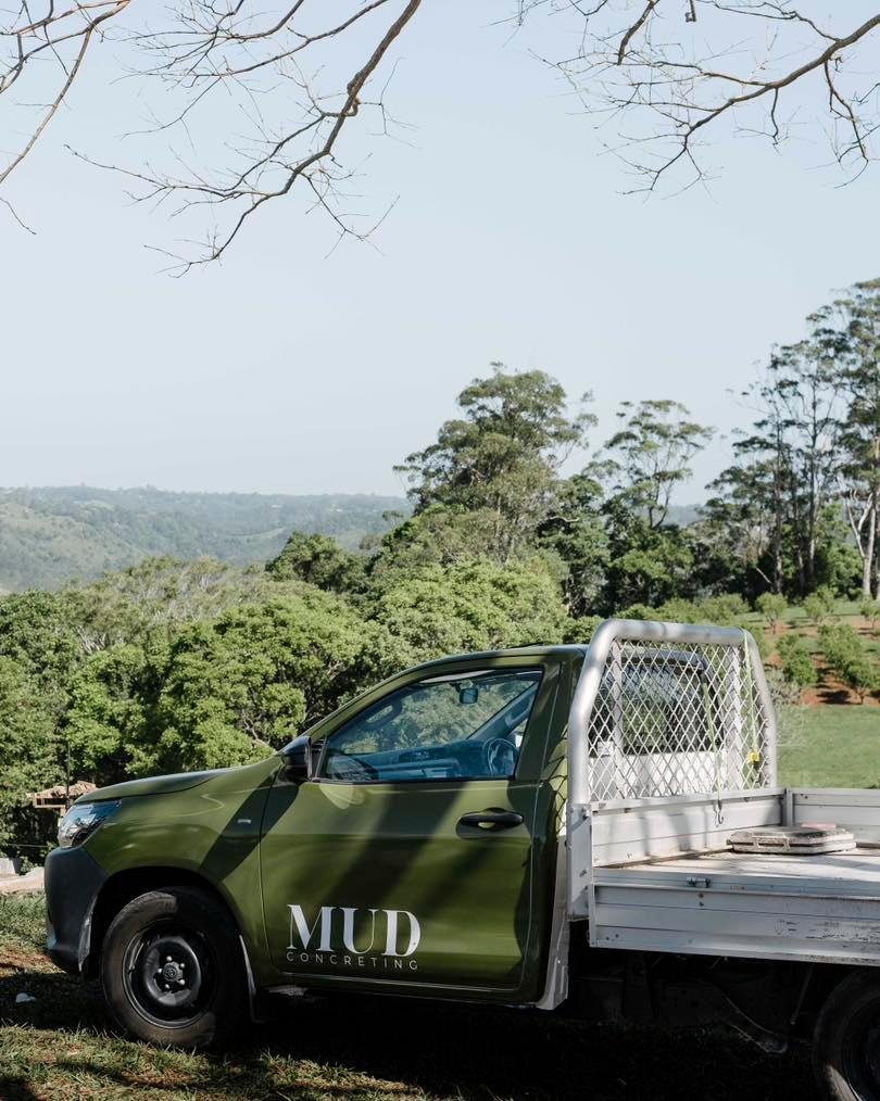 Pulled up and ready 〰️
Another project, another clean pour coming up.