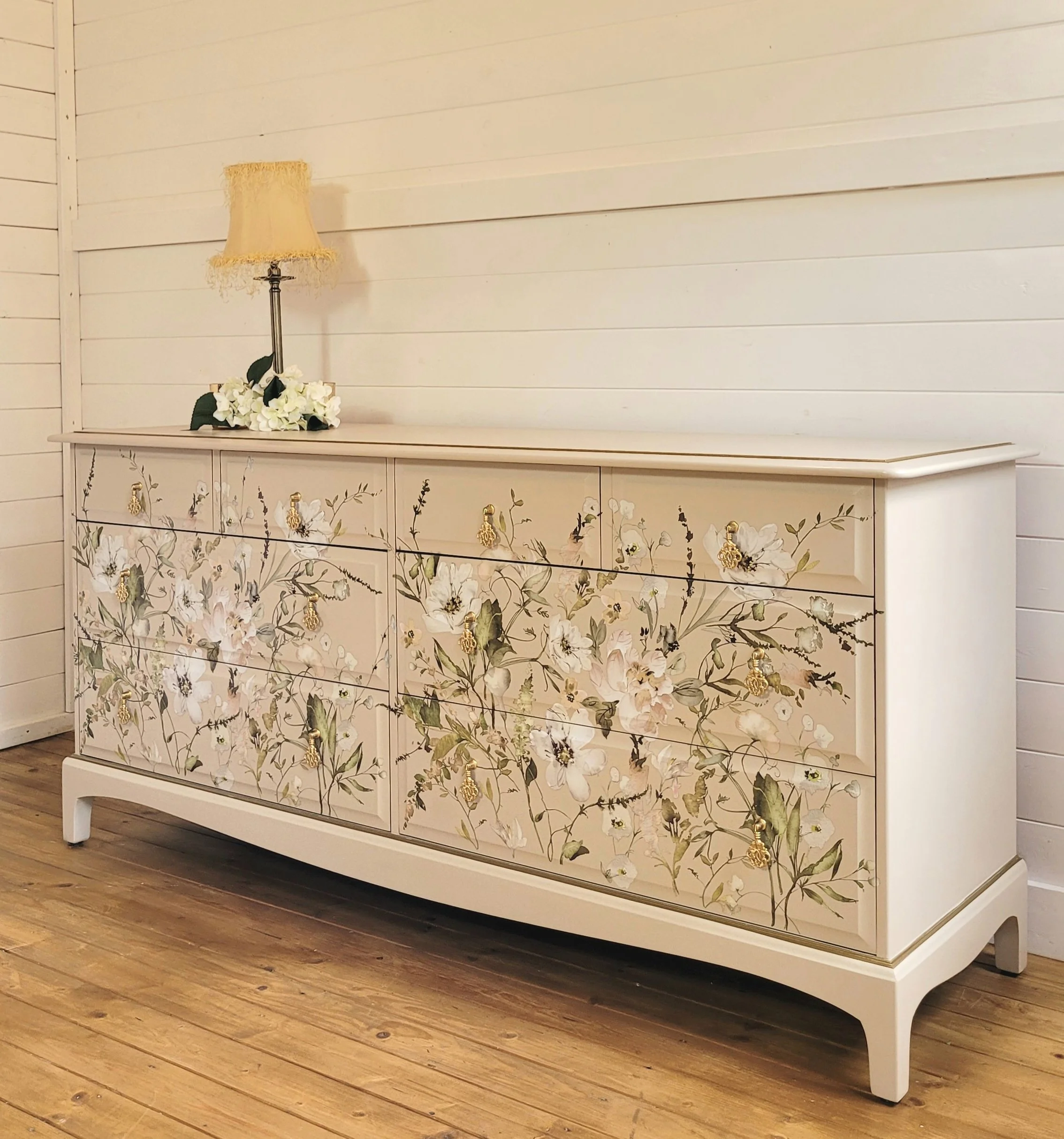 Stag Minstrel Captains Chest / Multi  Sideboard 