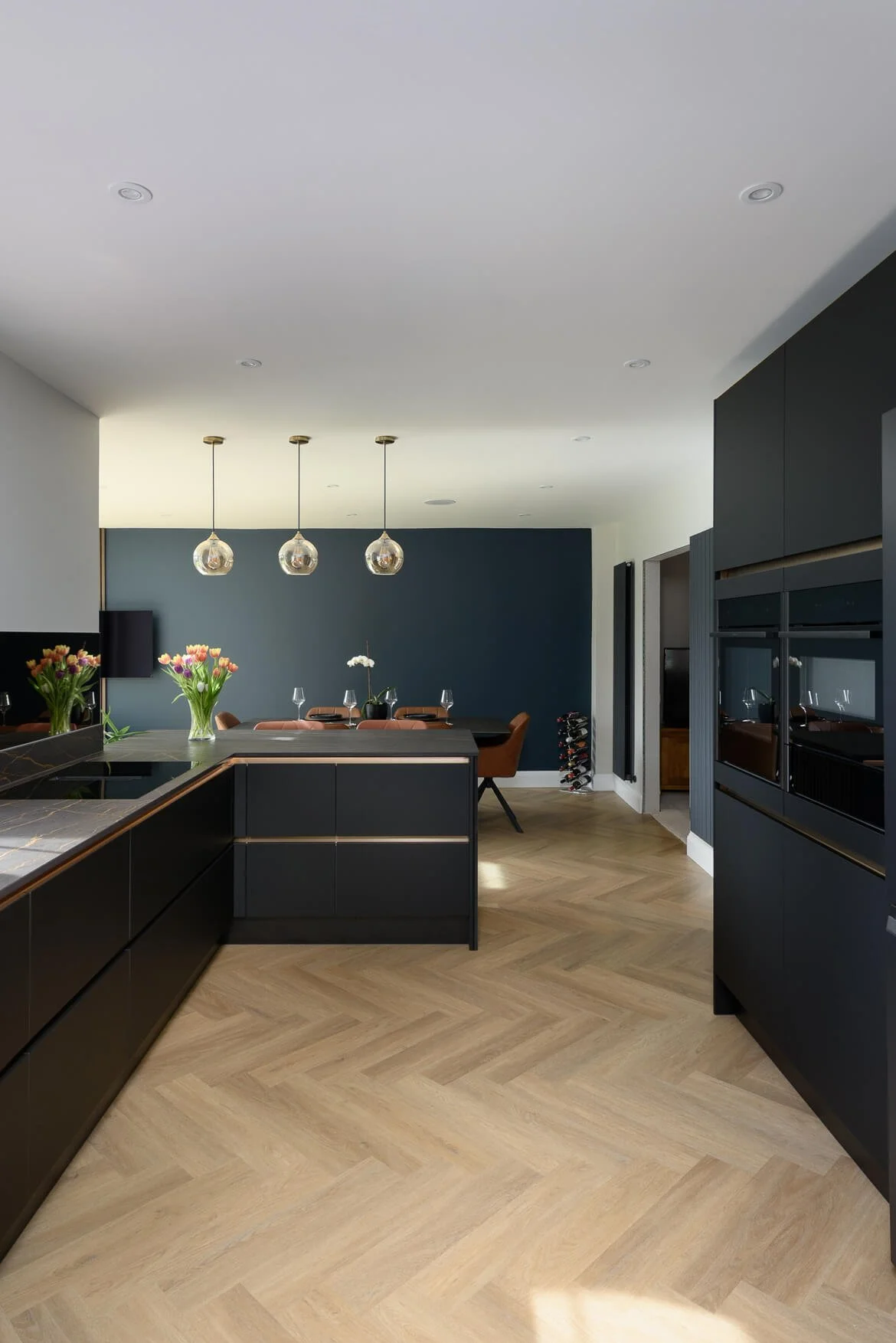 Black & Wood Modern Kitchen in Hazlemere 