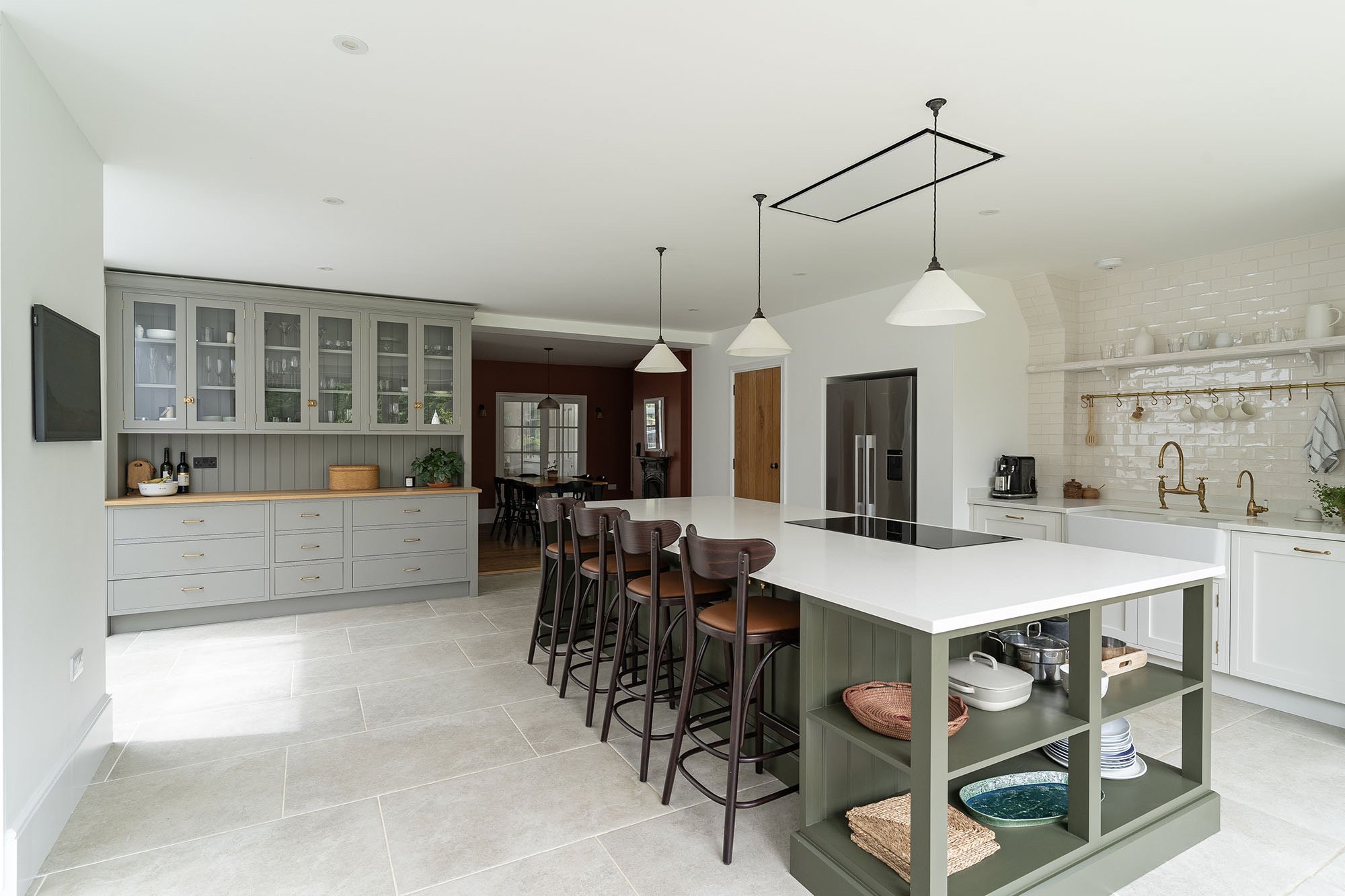 A Guide to Kitchen Islands