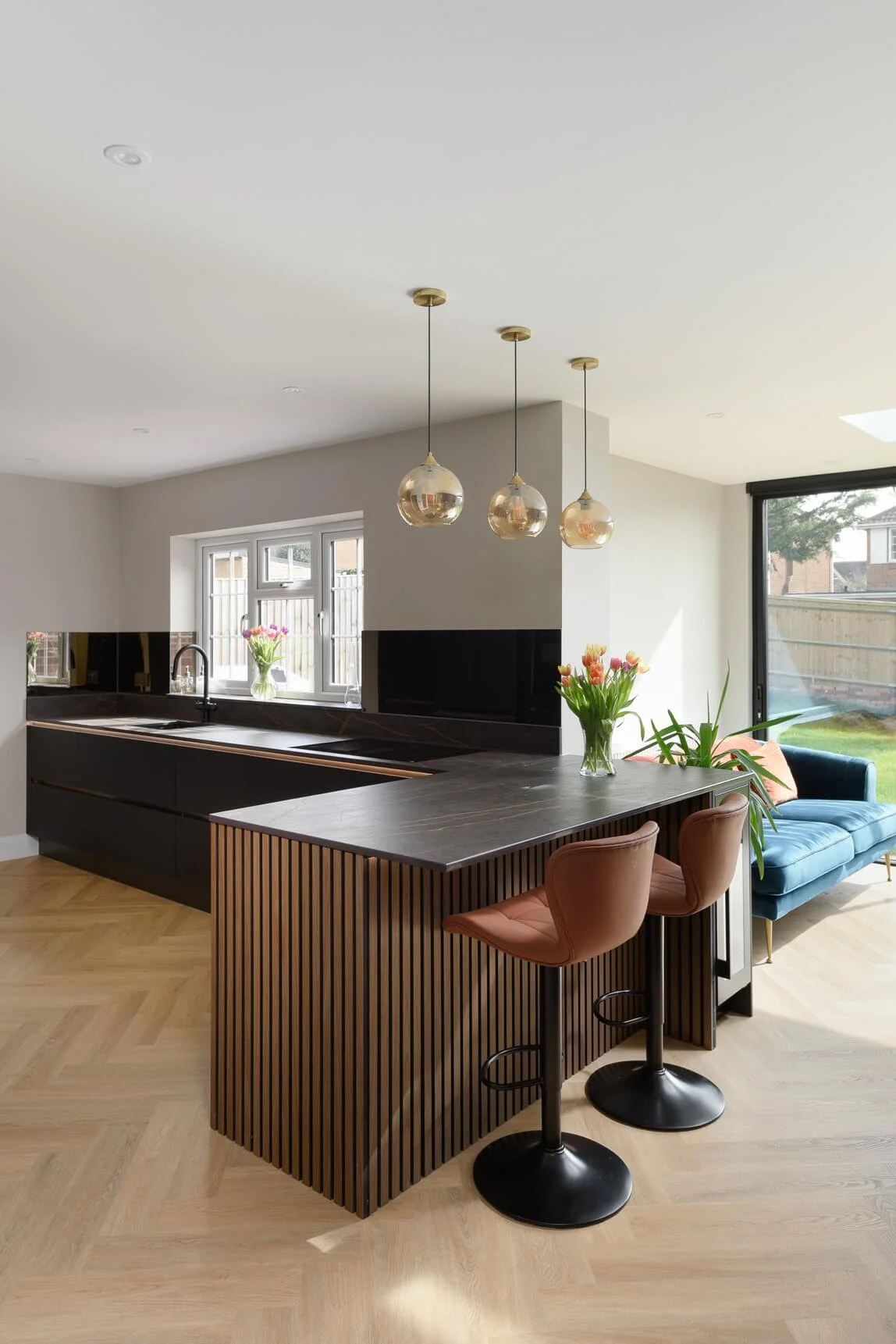 Black & Wood Modern Kitchen in Hazlemere 