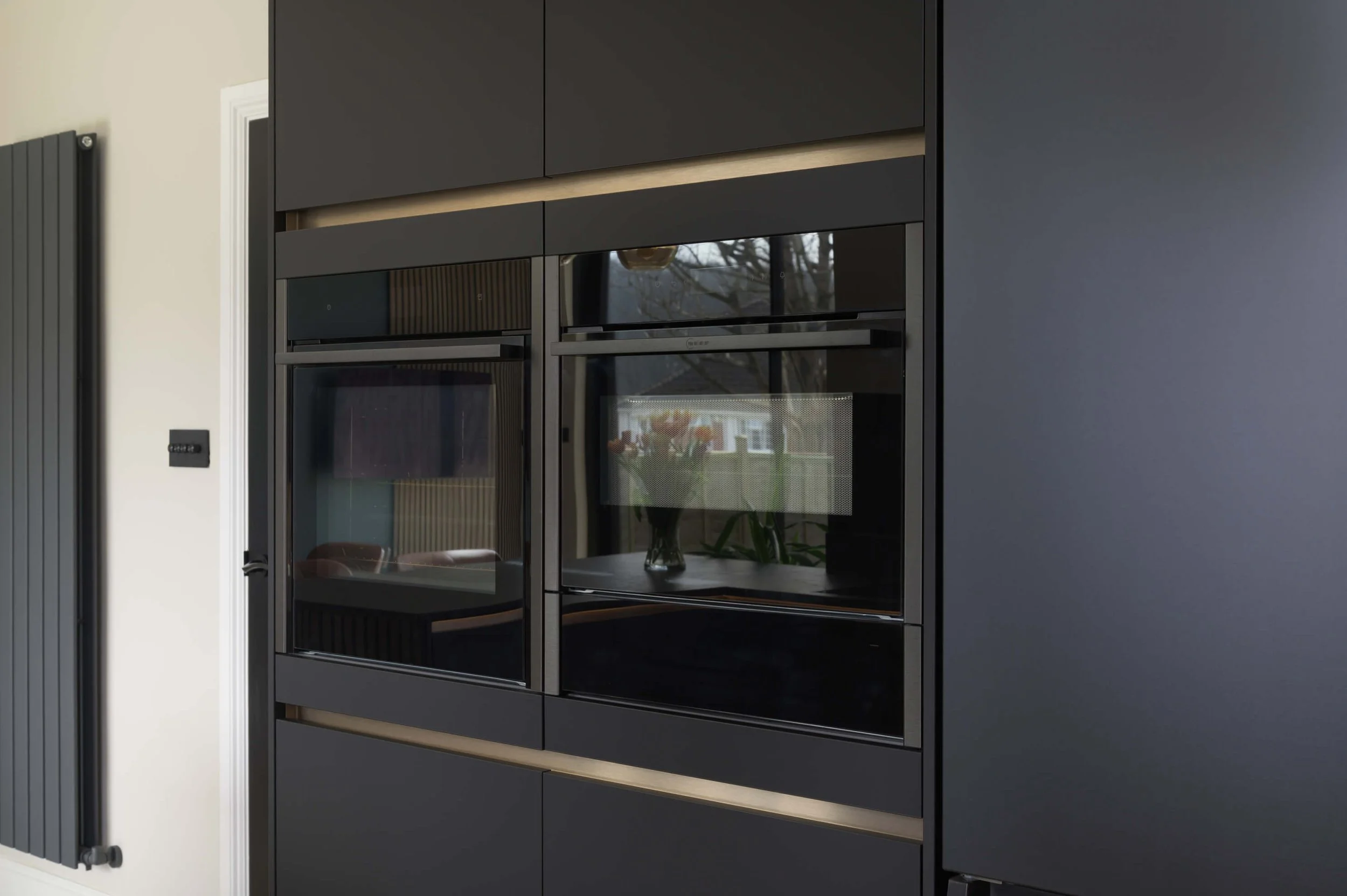 Black & Wood Modern Kitchen in Hazlemere 