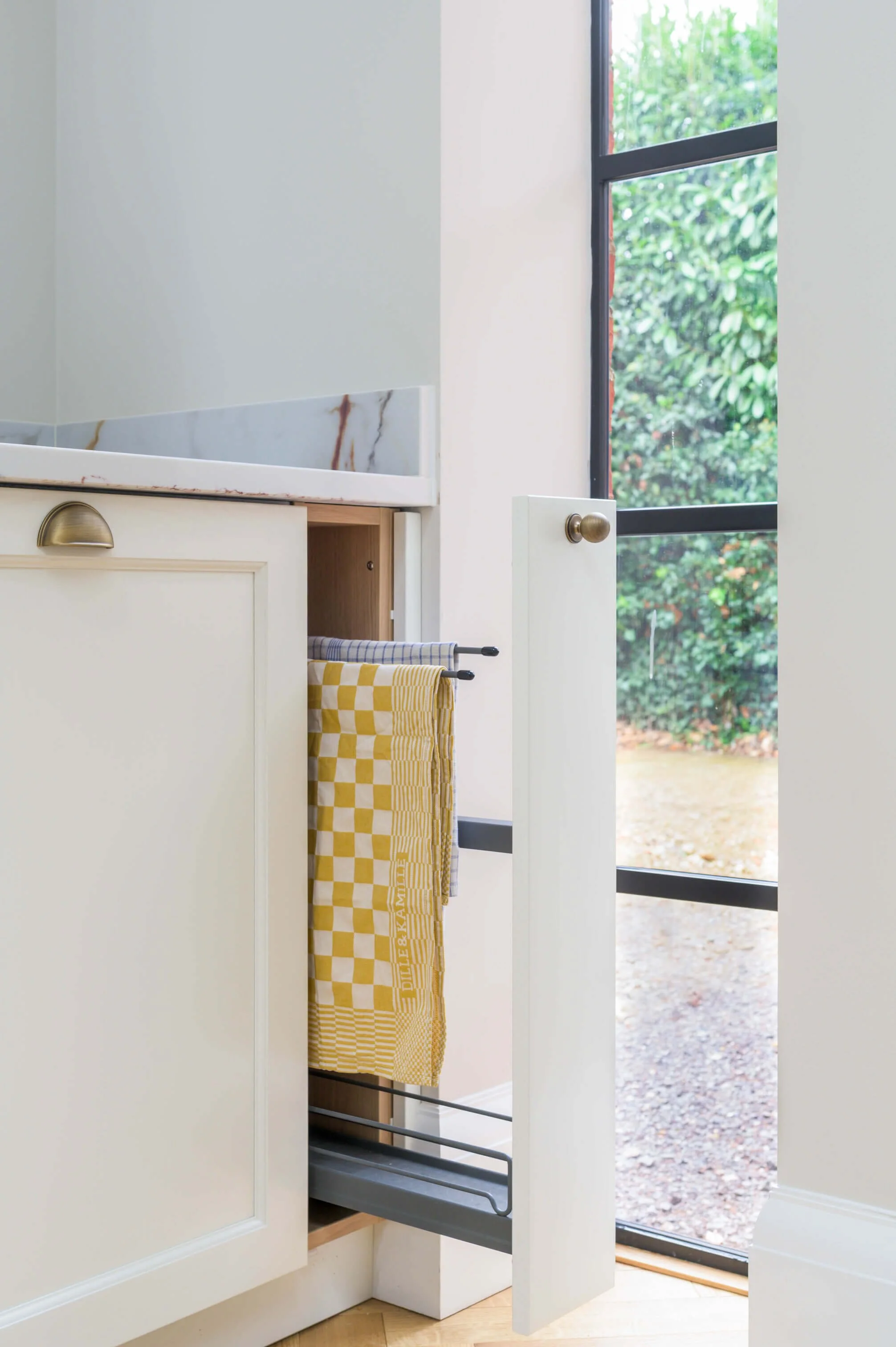 Ridgeway 12 Orchehill Ave 015_LR.jpg