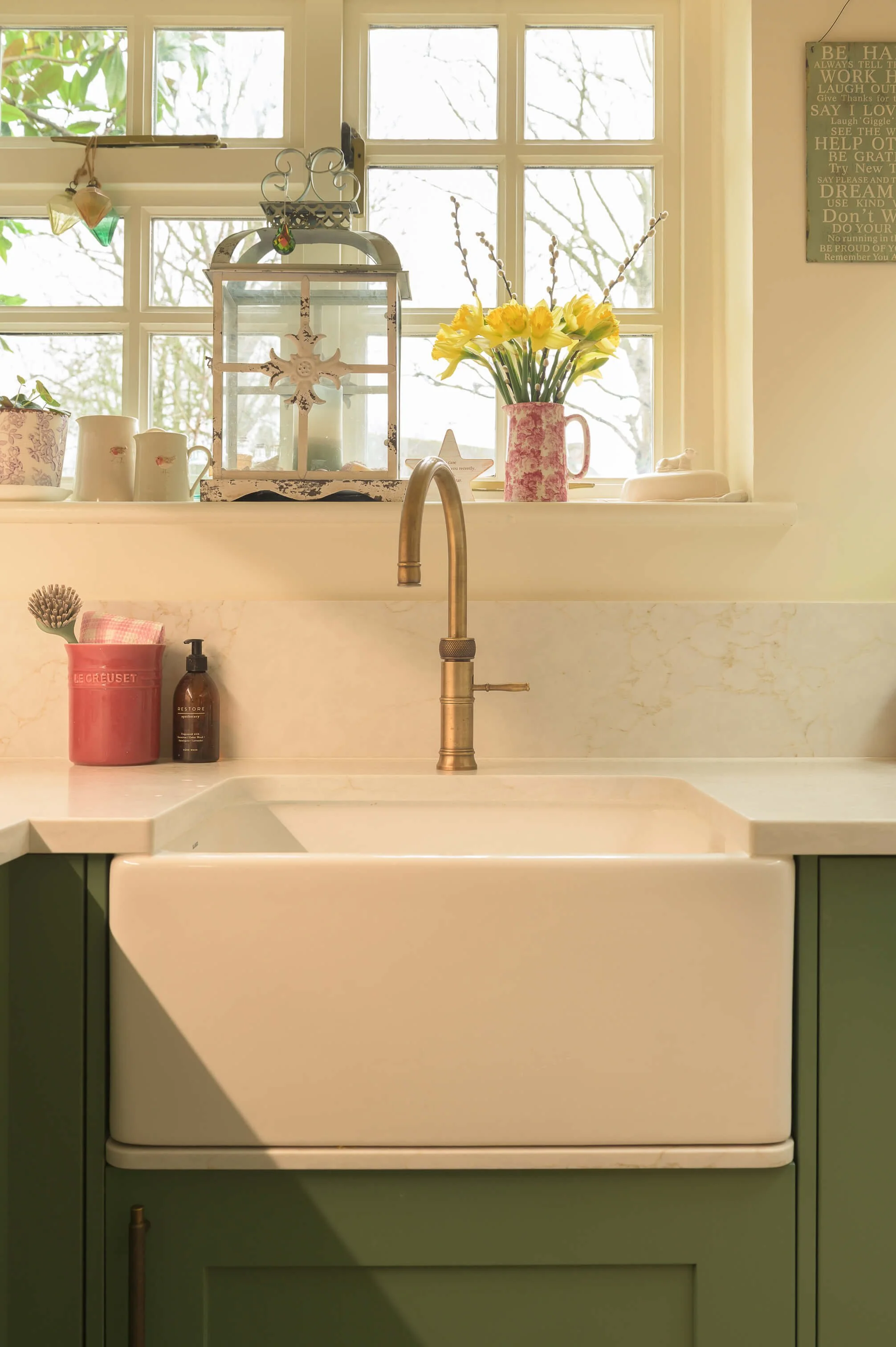 Green Classic Kitchen in Aylesbury 