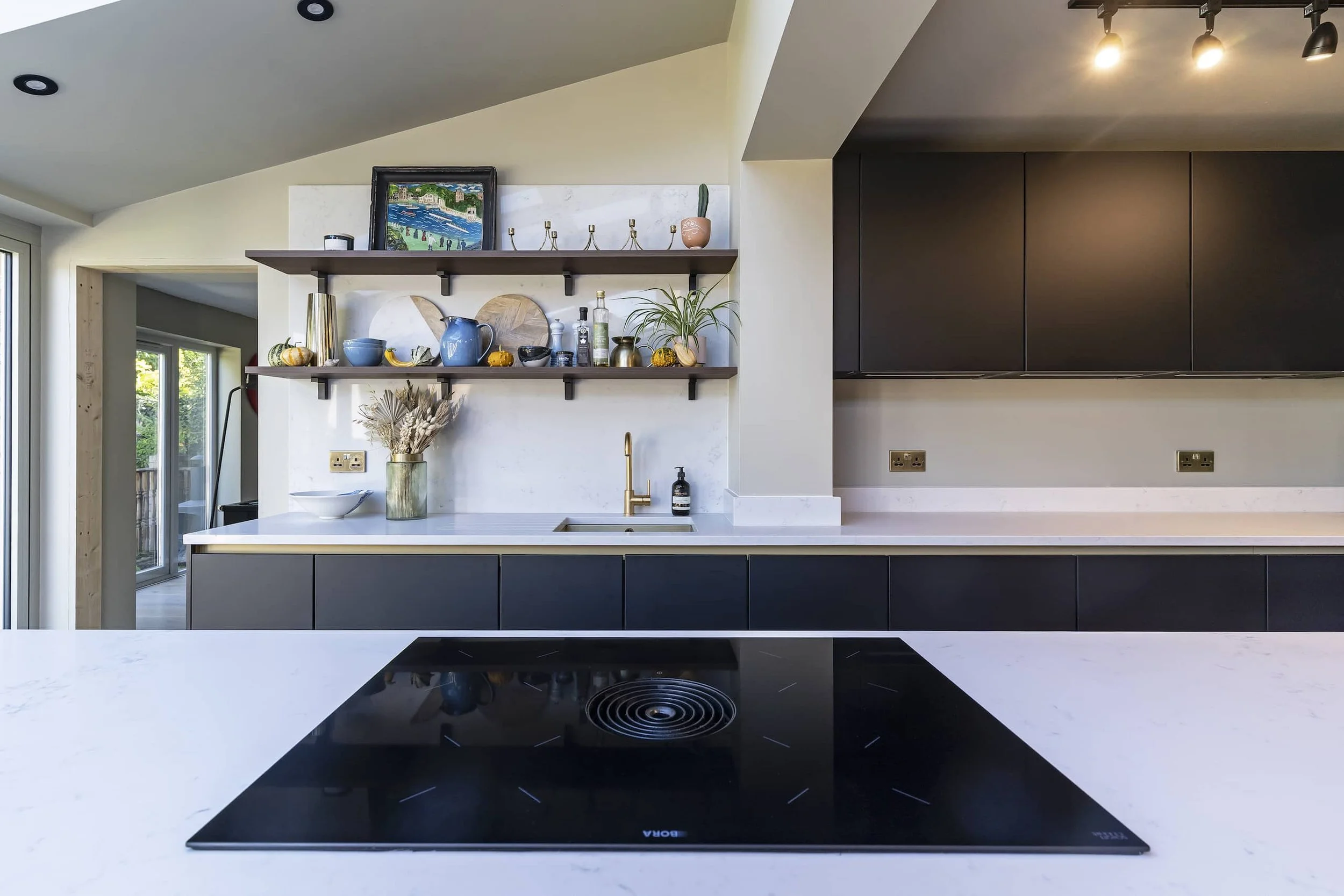Handleless Scandinavian Kitchen in Thame - Ridgeway Interiors