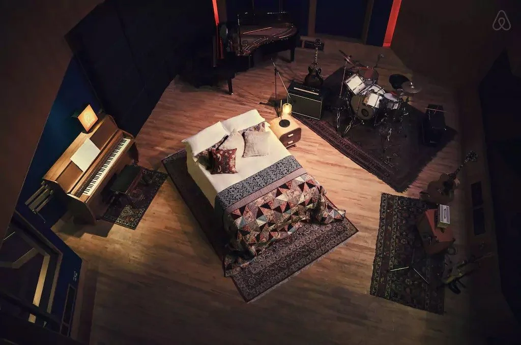 airbnb-abbey-road 3.jpg