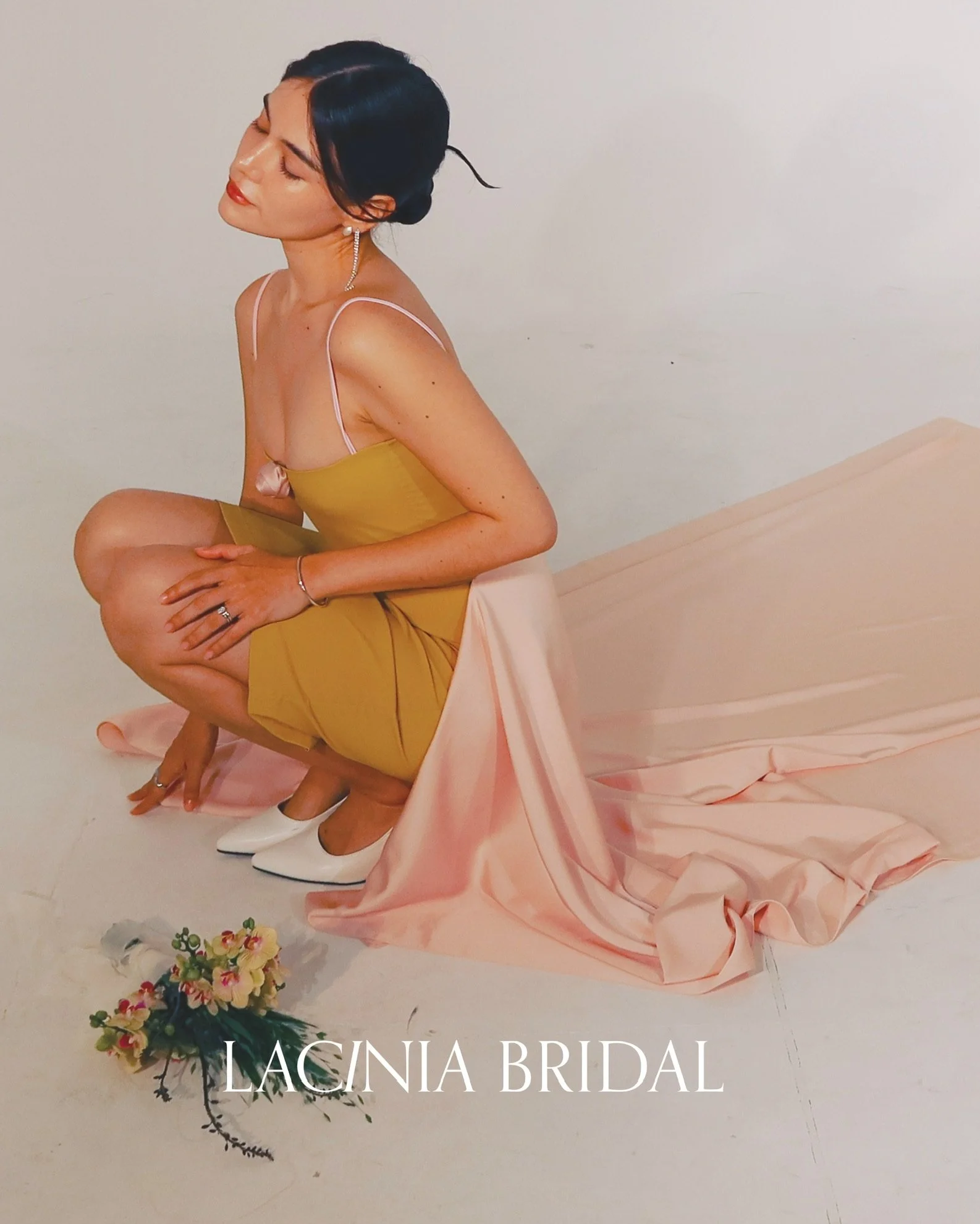 ARINOLA GOWN