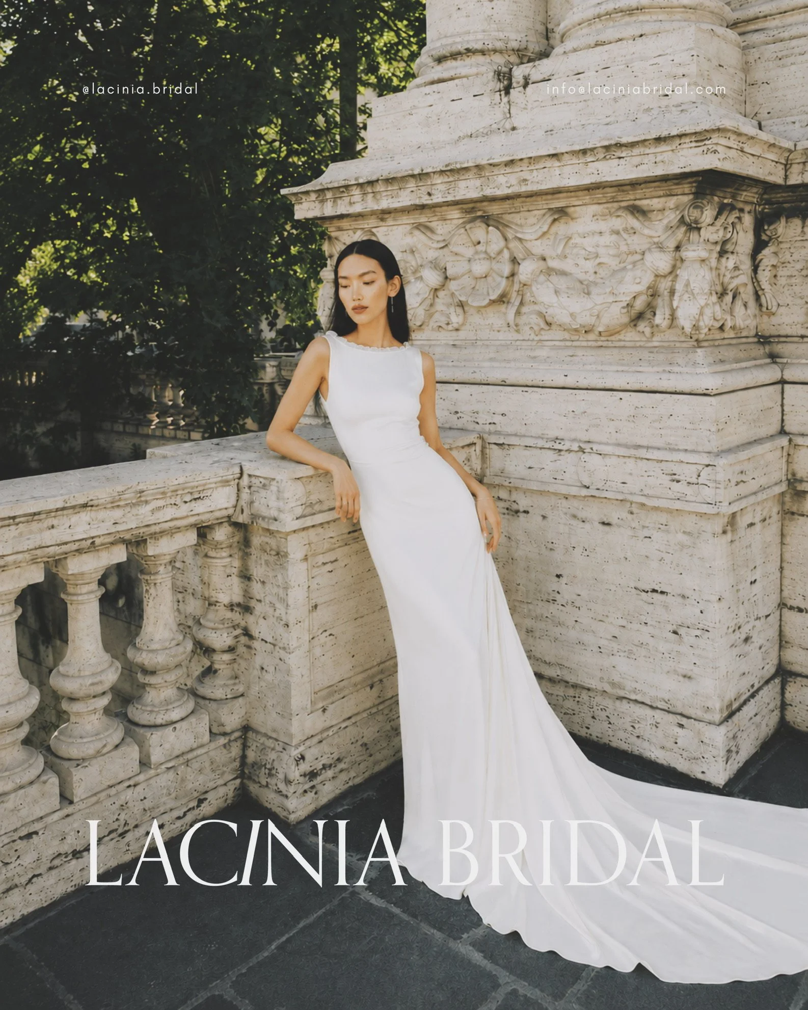 ARIA GOWN