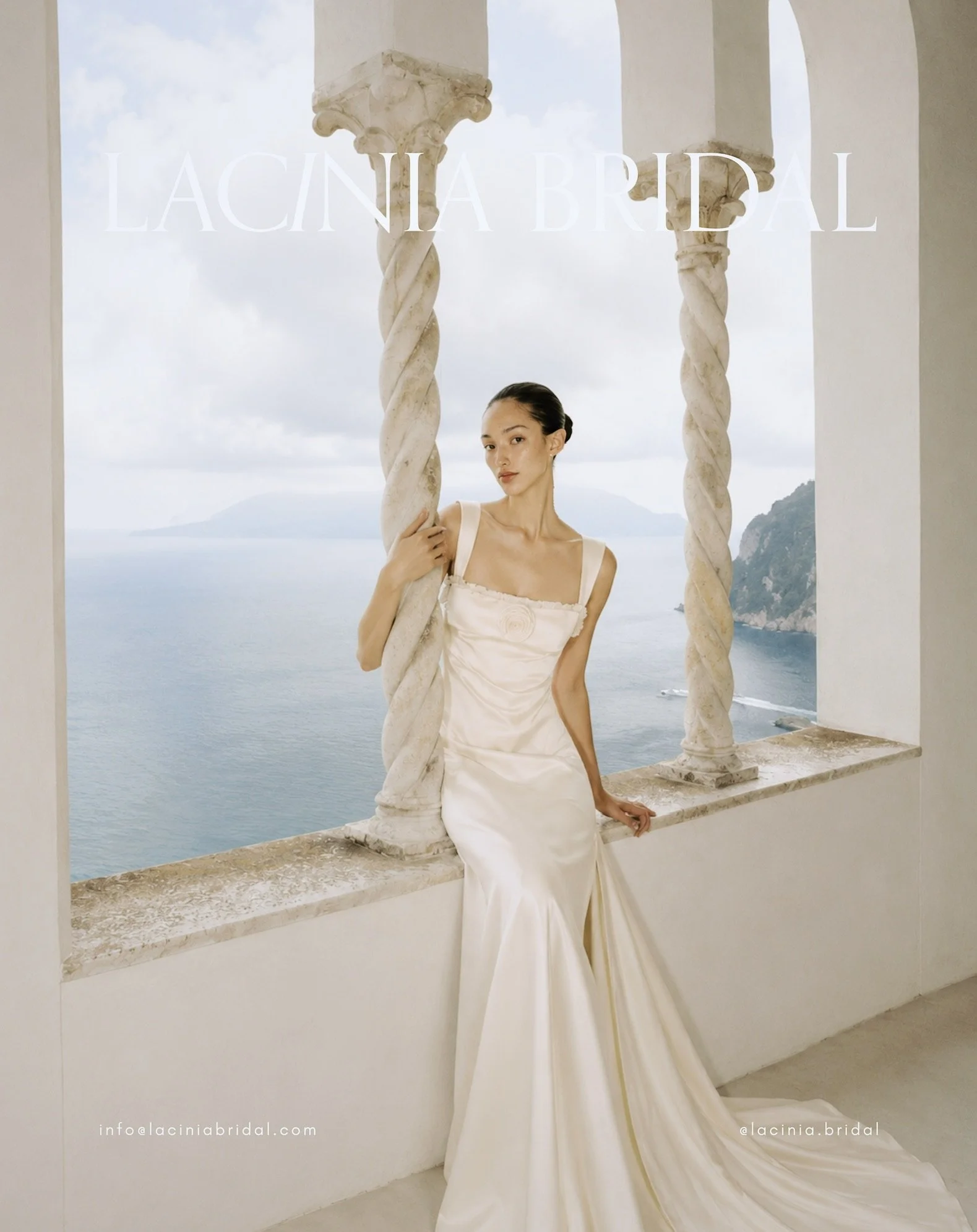 ROSA GOWN