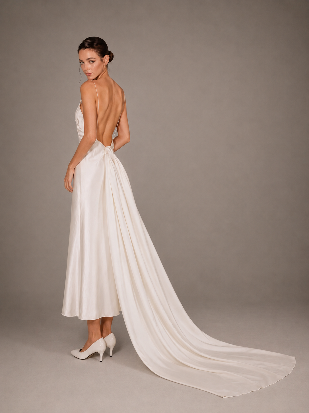 OLIVIA GOWN