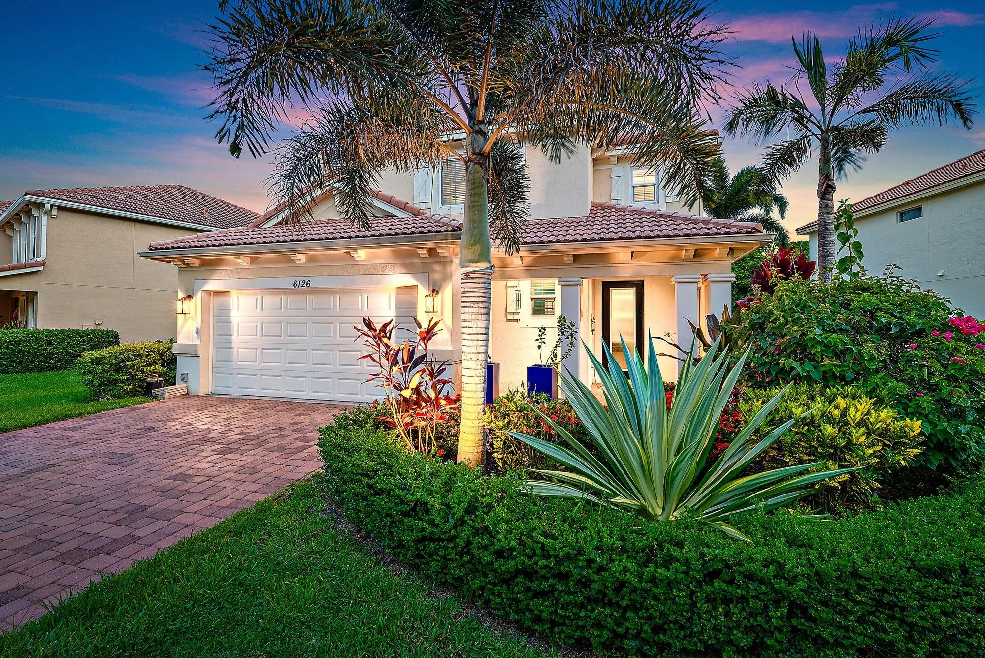 6126 SE Split Oak Trail-37.jpg