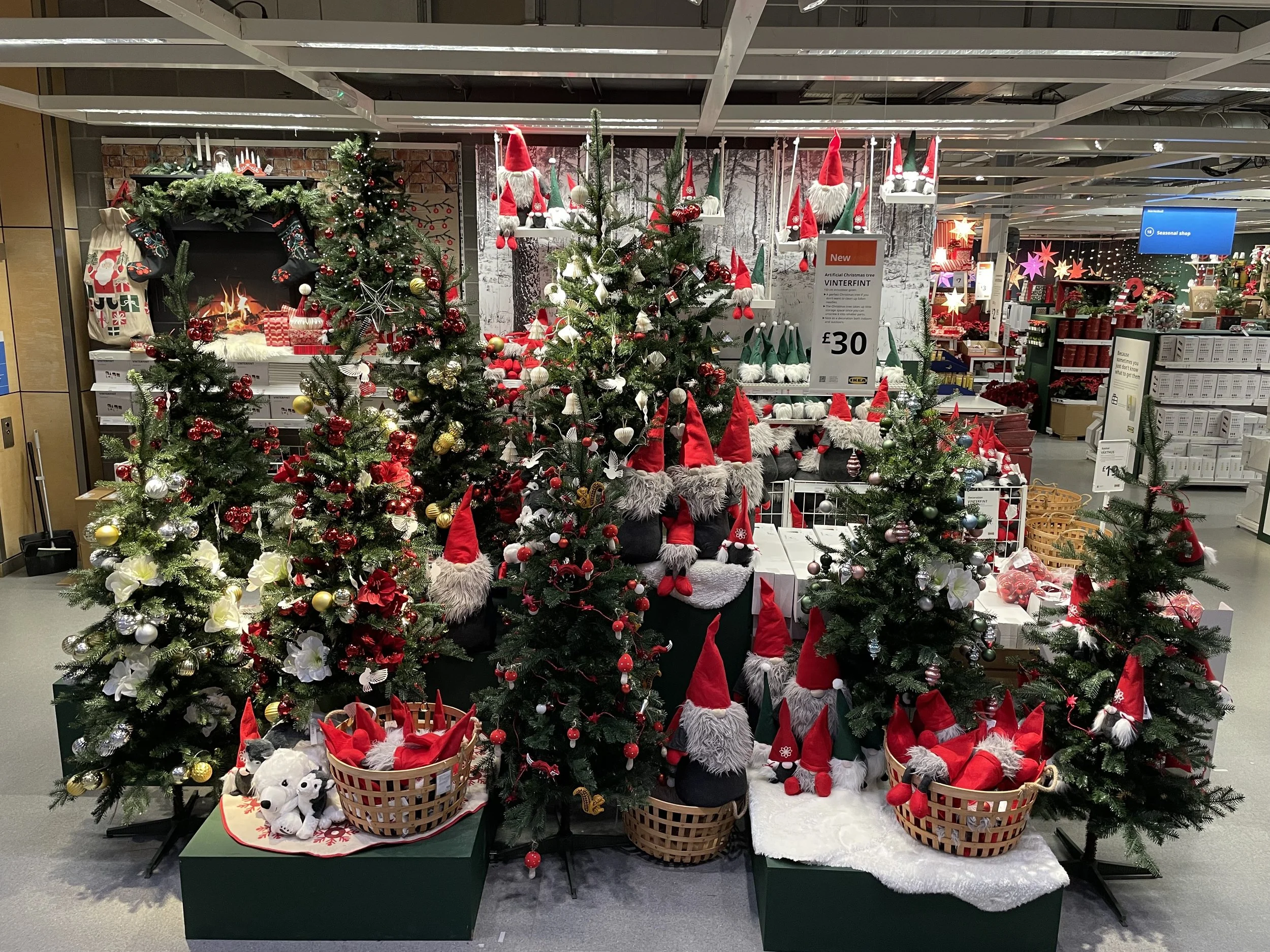 Christmas Shop 2024