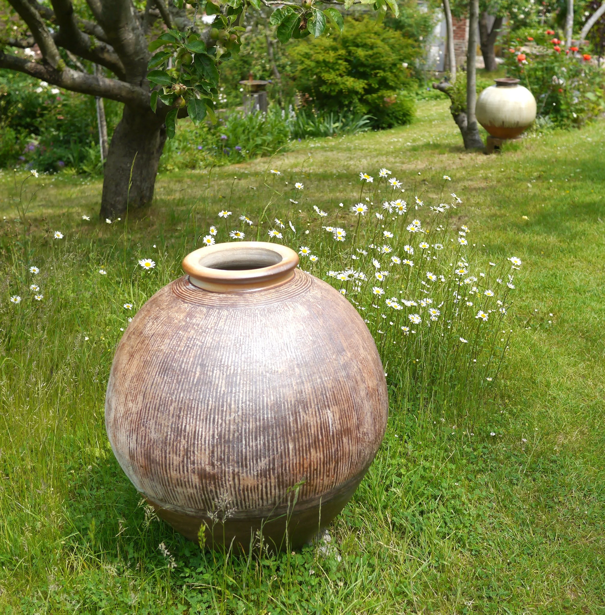 Painting with Fire - Chris Lewis' Anagama, England