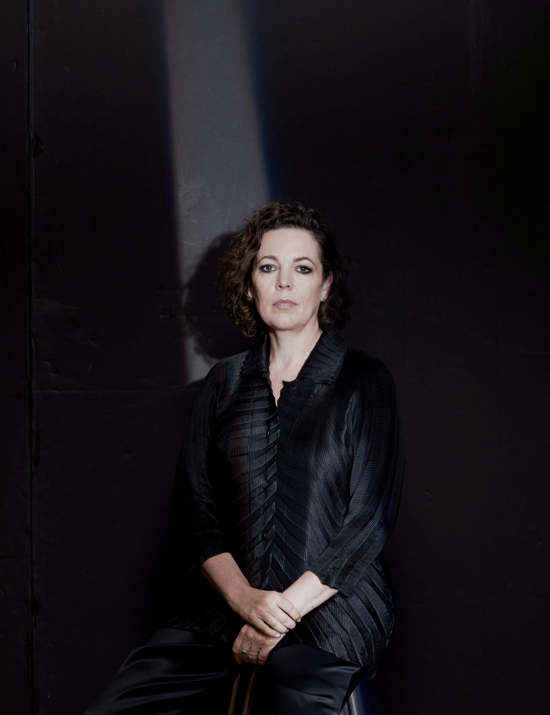 Guardian_Olivia_Coleman_SHOT_04_028 1.jpg