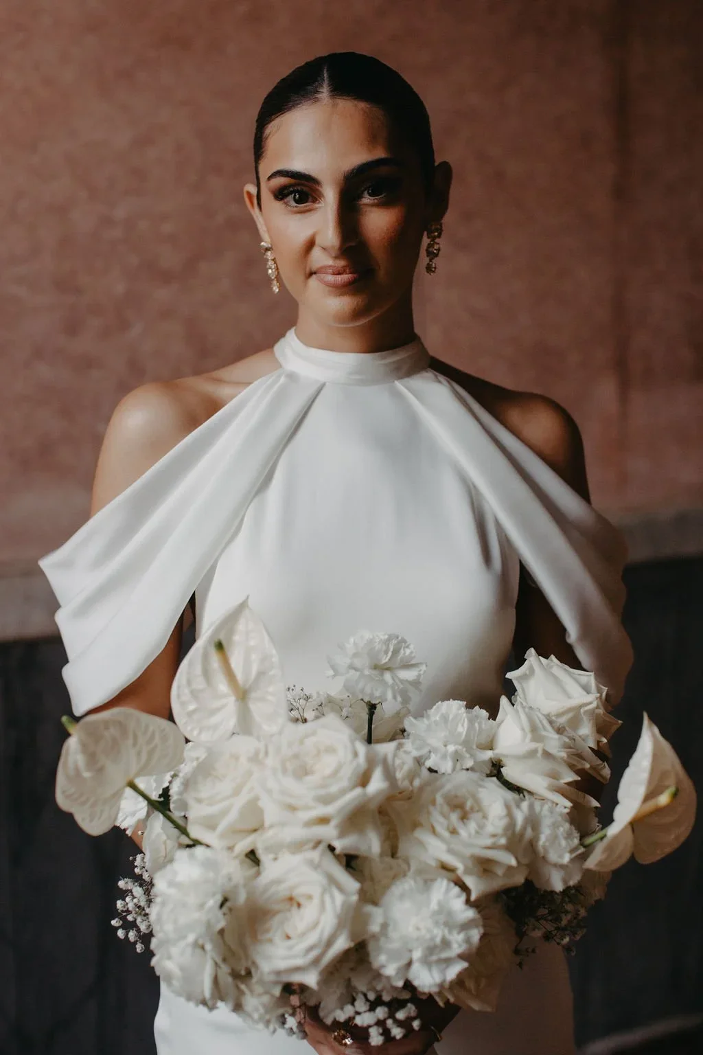villa-pizzo-bridal-bouquet-lake-como.webp