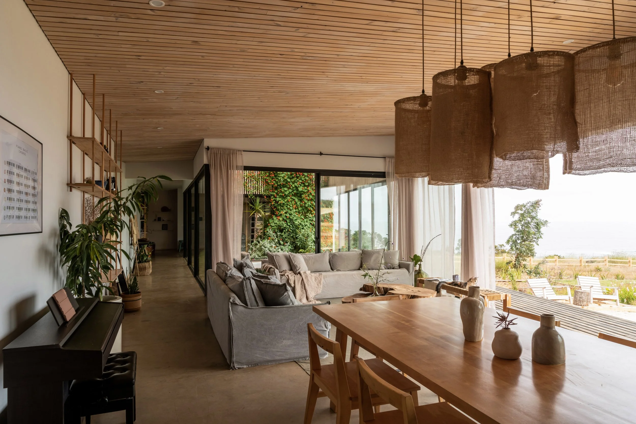11B Casa en el viento - Pablo Larroulet Larrou Blaq Arquitectos.jpg