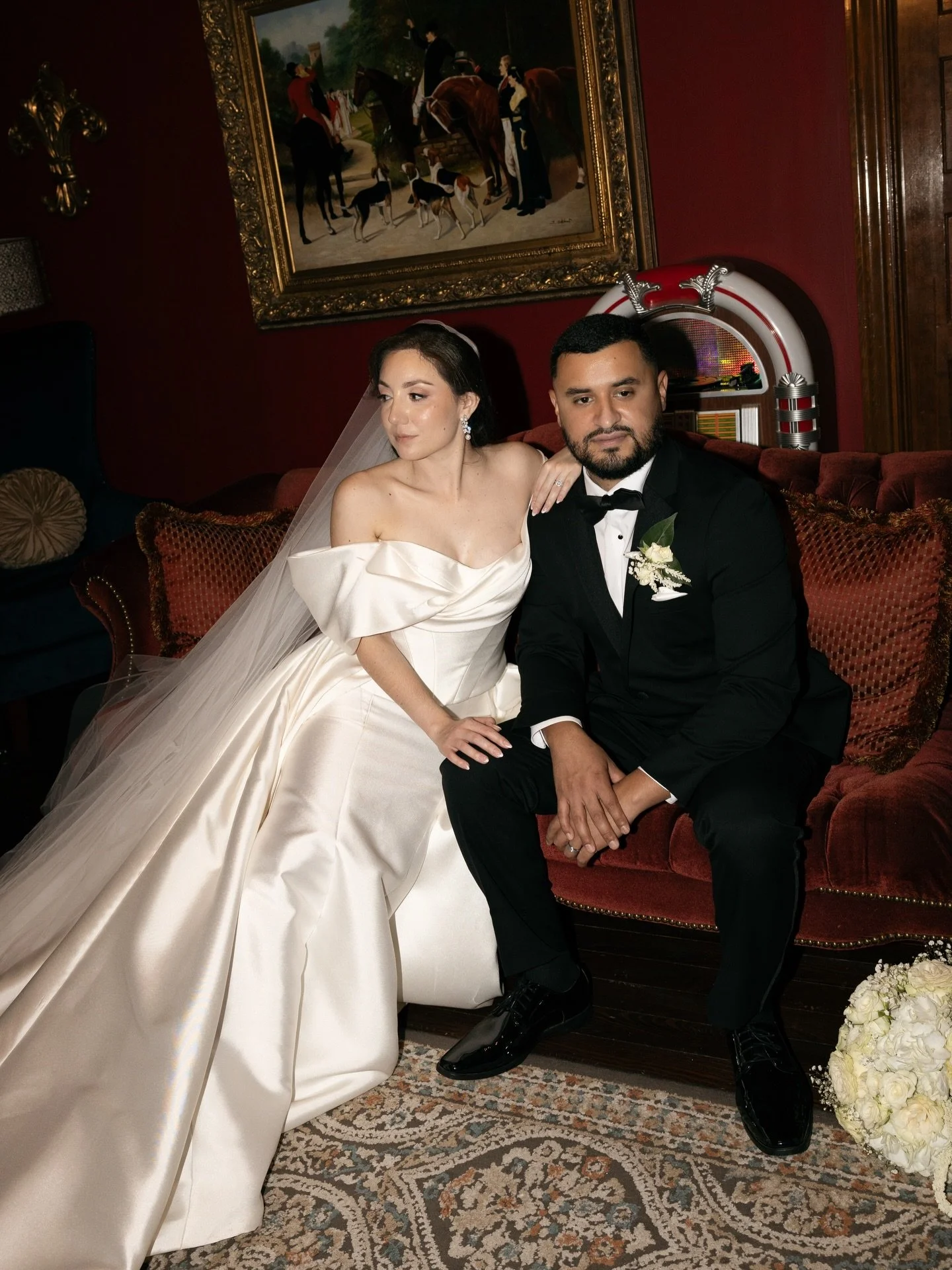 I LOVE FLASH WEDDING PORTRAITS. That&rsquo;s it. That&rsquo;s my entire caption.