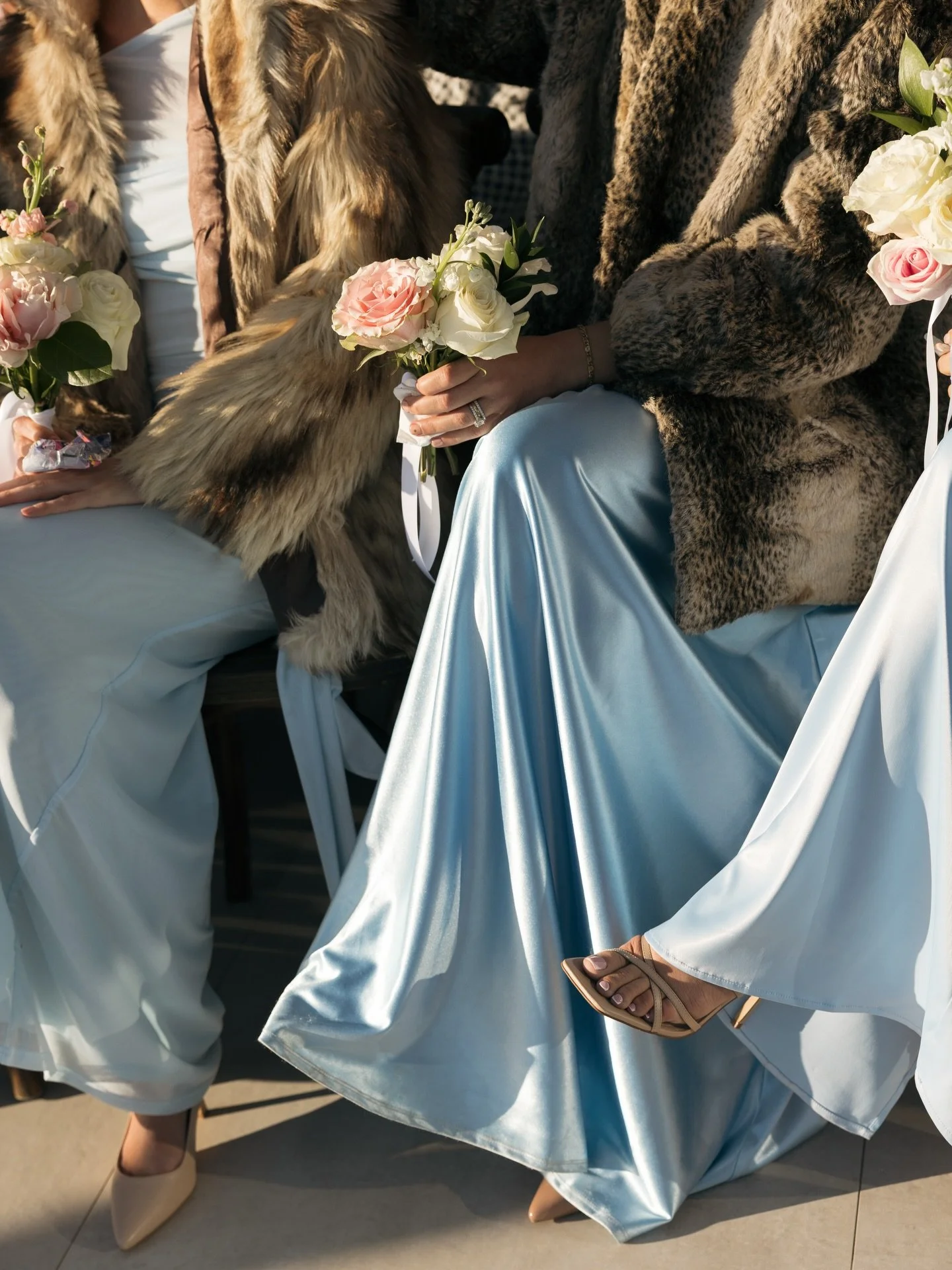 Winter weddings &amp; fur coats >>> Jaci &amp; Chase celebrated their January wedding the right way. I loved EVERYTHING about it. Enjoy. 

❄️