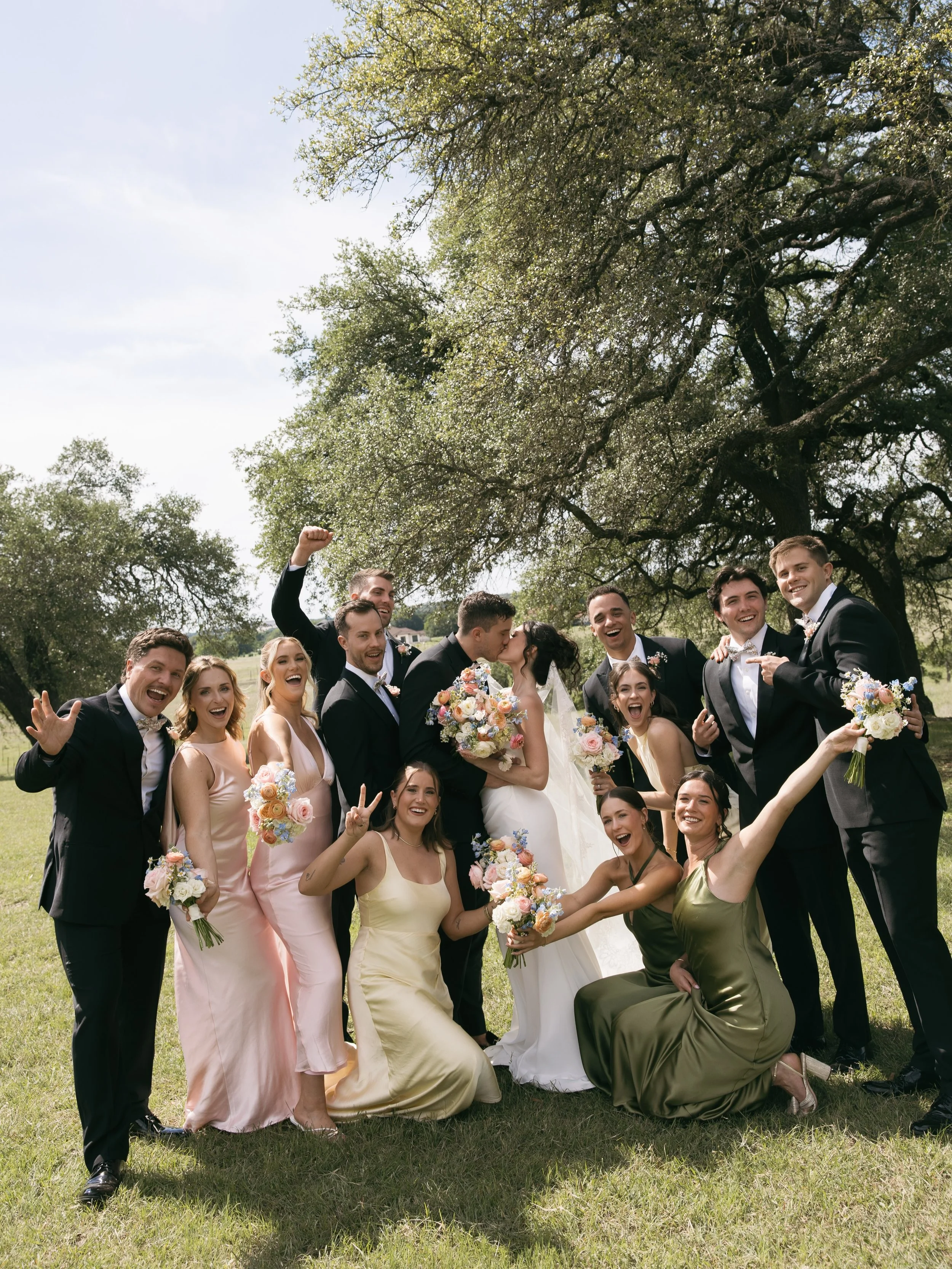 I don&rsquo;t even have the words to describe how absolutely perfect Anabelle &amp; Gabe&rsquo;s wedding day was. The weather was absolute perfection, everyone was relaxed &amp; having fun, the ceremony had everyone in tears and not a single person e