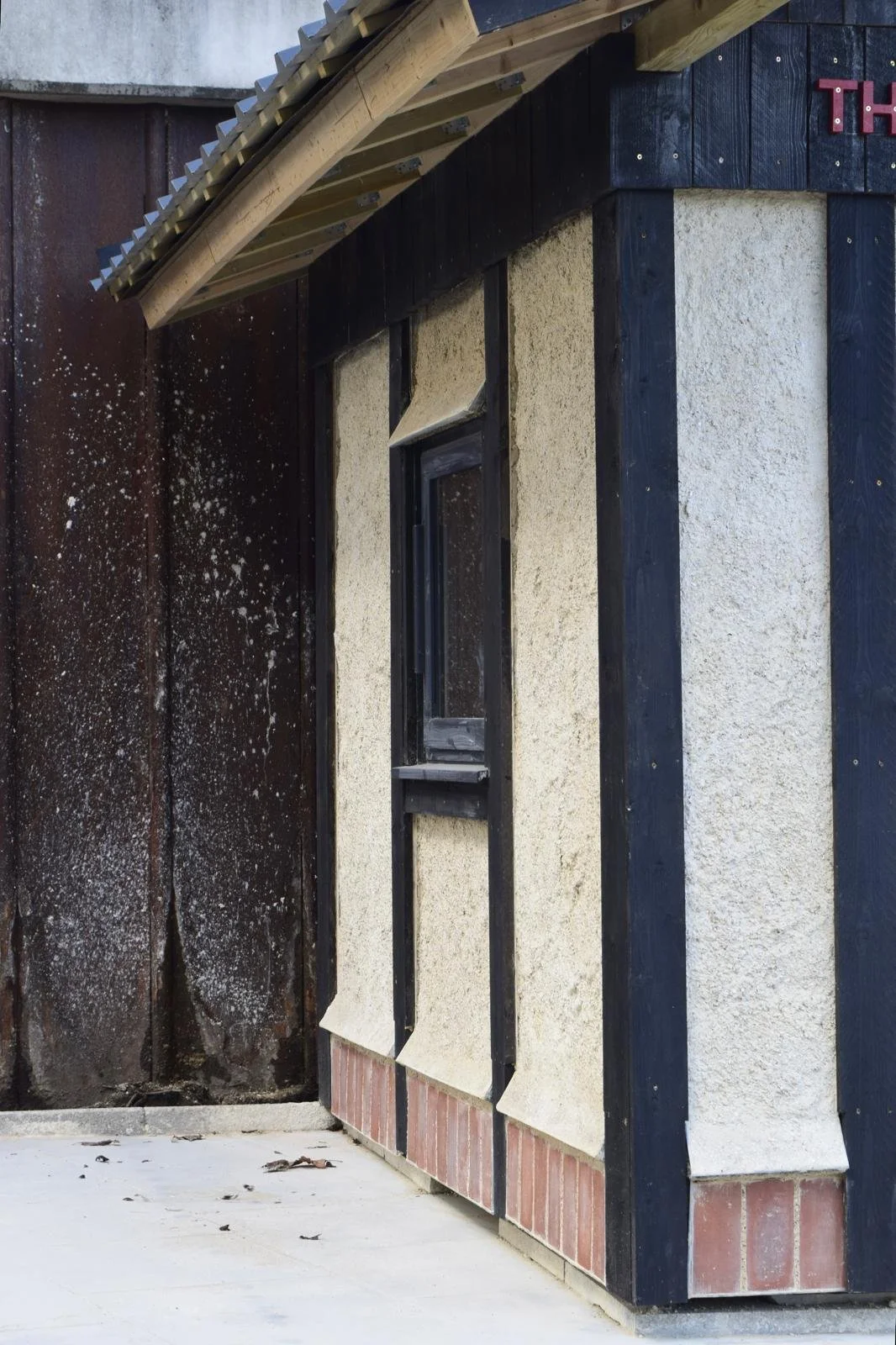 Hut 2 | Credir - Harry Johnson.jpeg