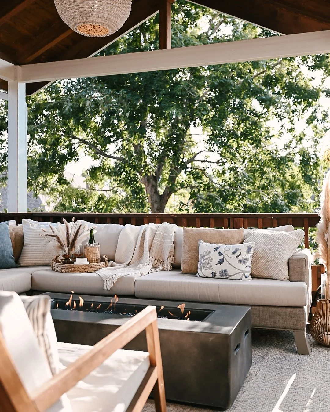 I saw that we&rsquo;re getting one 60&deg; F day this weekend, and then back to the 30s&hellip; We are SO CLOSE to being able to enjoy outdoor living again! I&rsquo;ve been reminiscing about our Colorado yard, and how even though it was compact, we d