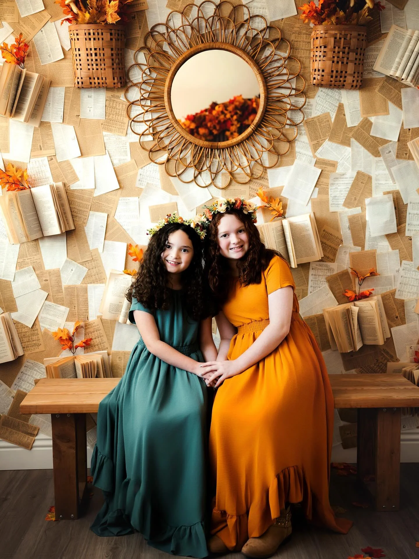 🧡There&rsquo;s something so special about the love between sisters 🧡

I adore how the warm fall colors and those beautiful dresses bring out their calm, gentle, and fun personalities perfectly! 🍁

Love these two cuties, thank you Monica and Meliss