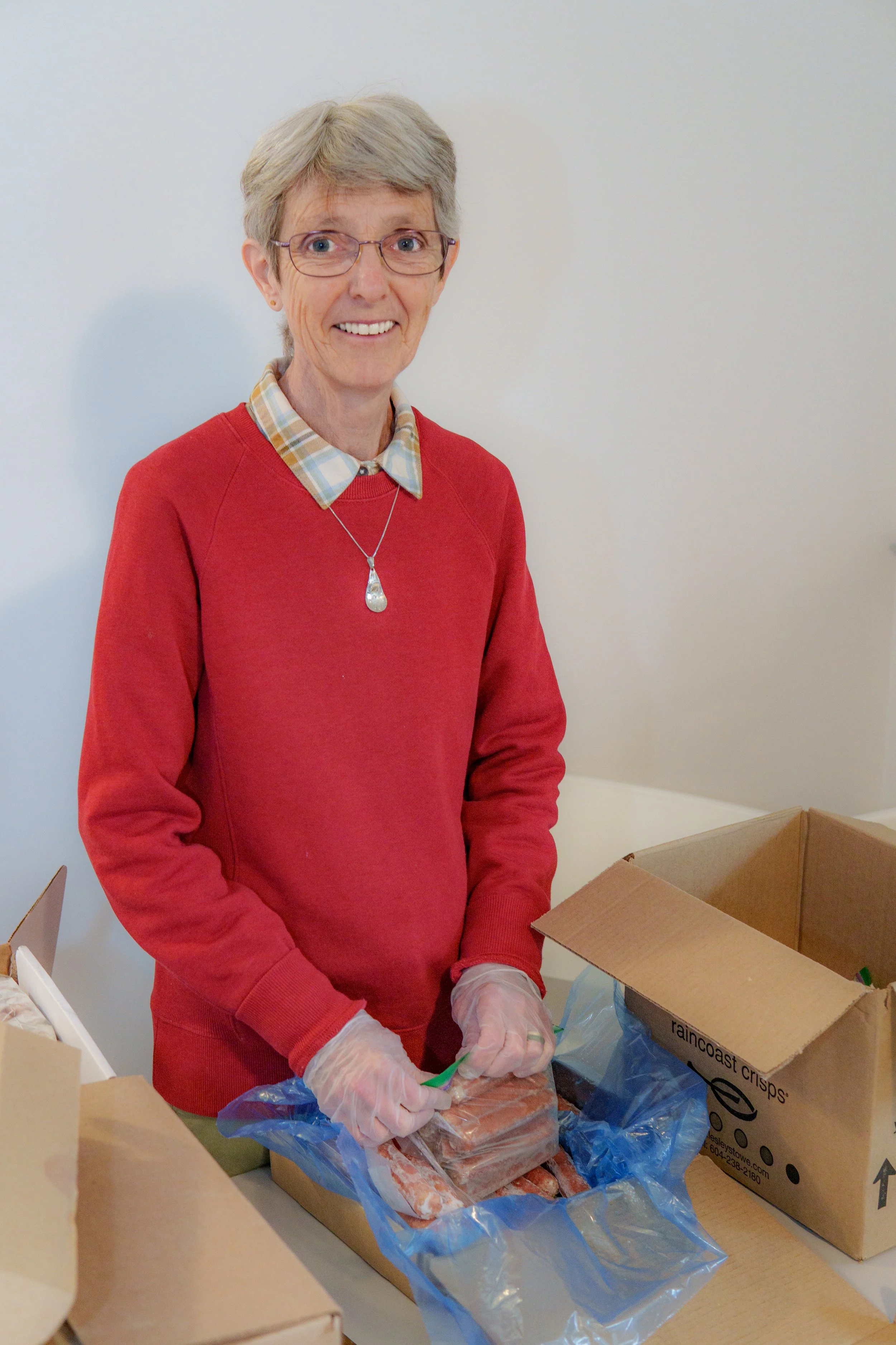 fod bank volunteers (1 of 9).jpg