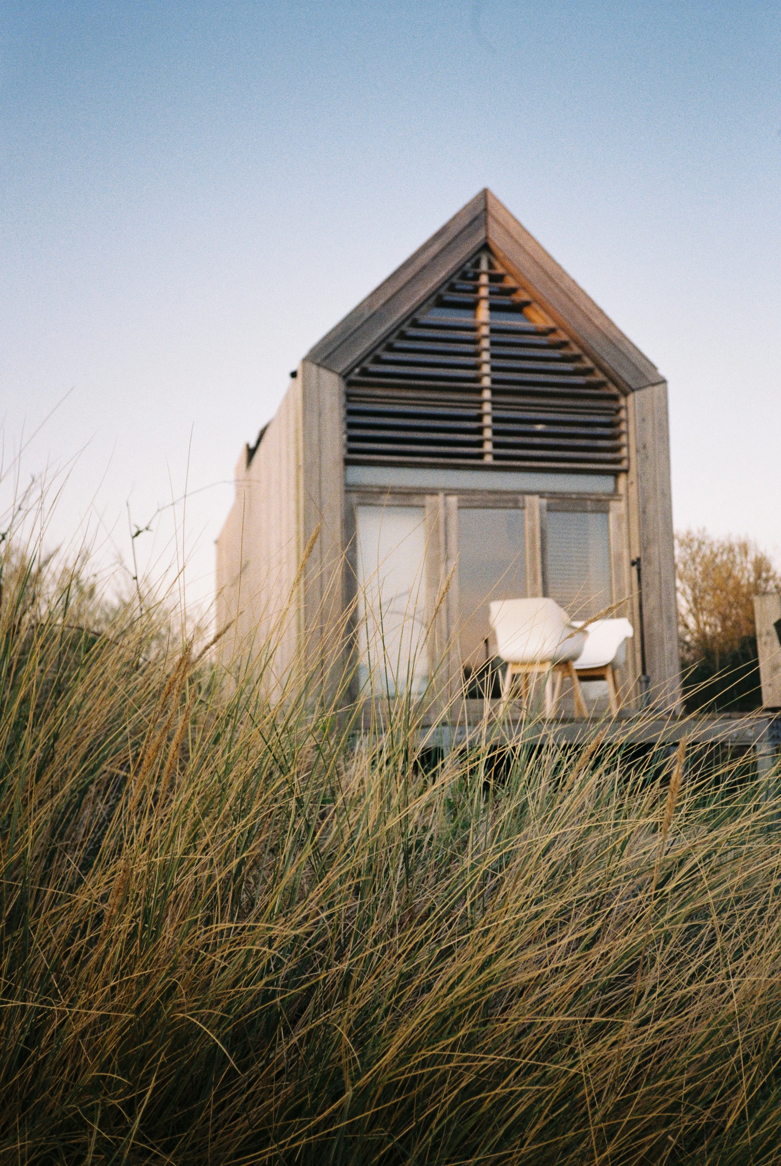 Analoge Aufnahme mit der Yashica T4 auf Kodak Gold 200 während eines Familienurlaubs in Zeeland, Holland – entwickelt und gescannt von Optik Oldschool aus Düsseldorf.