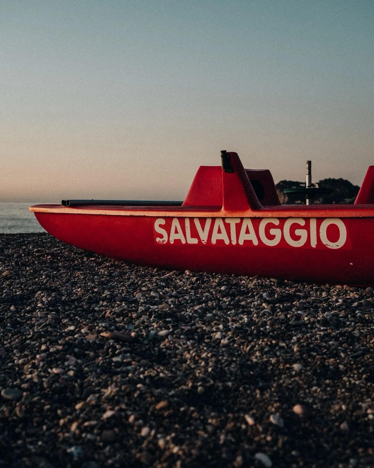 Sicily | 2019
People. Life. Small impressions.
Sometimes you have to stop time
to really feel the moment.
#sicily #streetphotography #leicam8