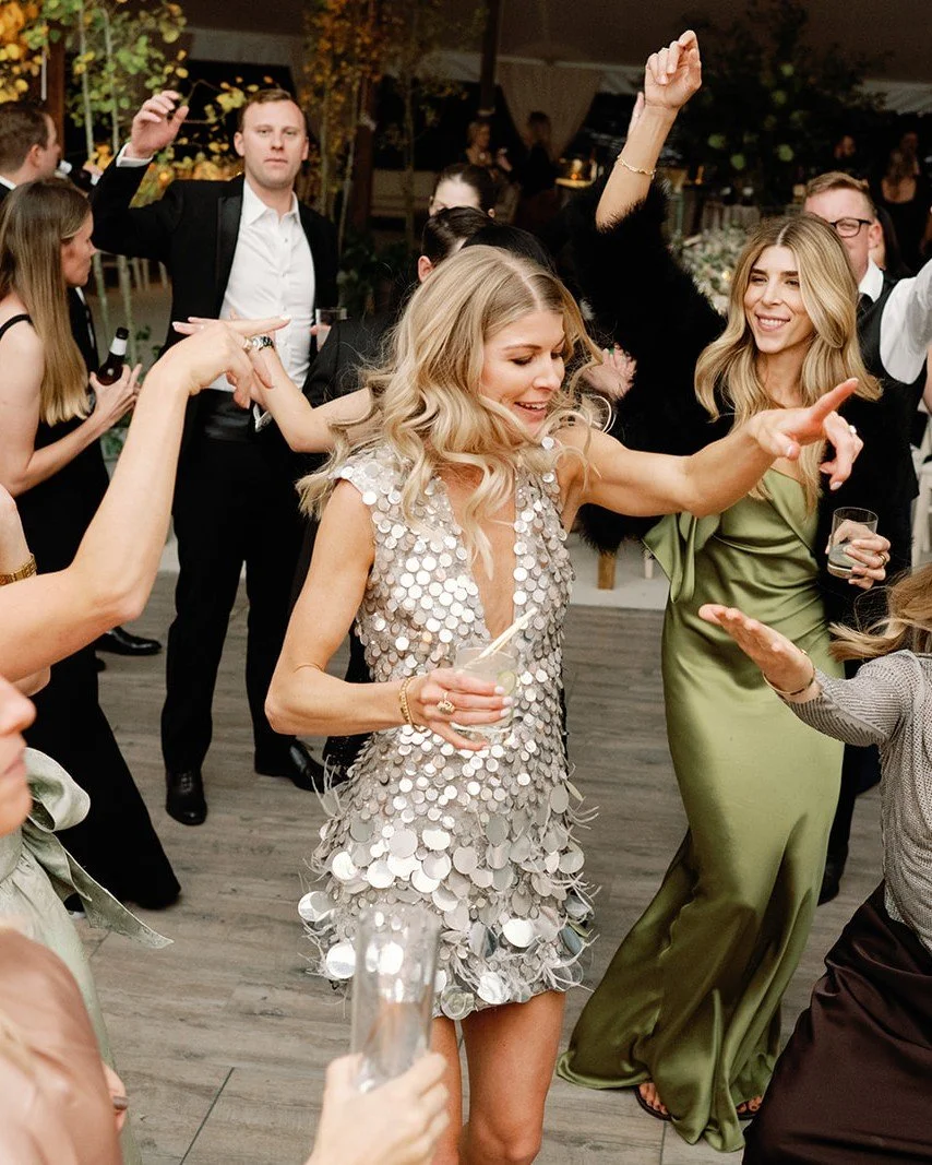Whatever your signature move is, the dancefloor is the perfect place to show it off. 🕺

Rentals pictured: 59&rsquo; x 99&rsquo; Sailcloth Tent with Beige Sisal Flooring,  18&rsquo; x 21&rsquo; Distressed Oak Dance Floor, 16&rsquo; x 24&rsquo; Band S