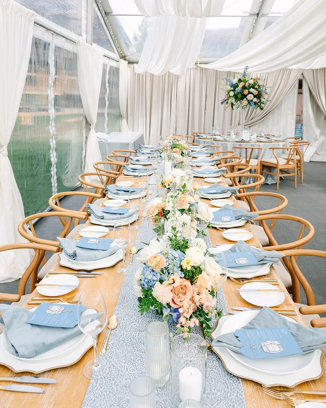 Just like a celebrated couple, our tables and chairs are better together. 😉  Swipe through for combos that don&rsquo;t require linens, and check out the article - &lsquo;A Summer of Seating&rsquo; - in our profile to find more ideas to keep you on-t