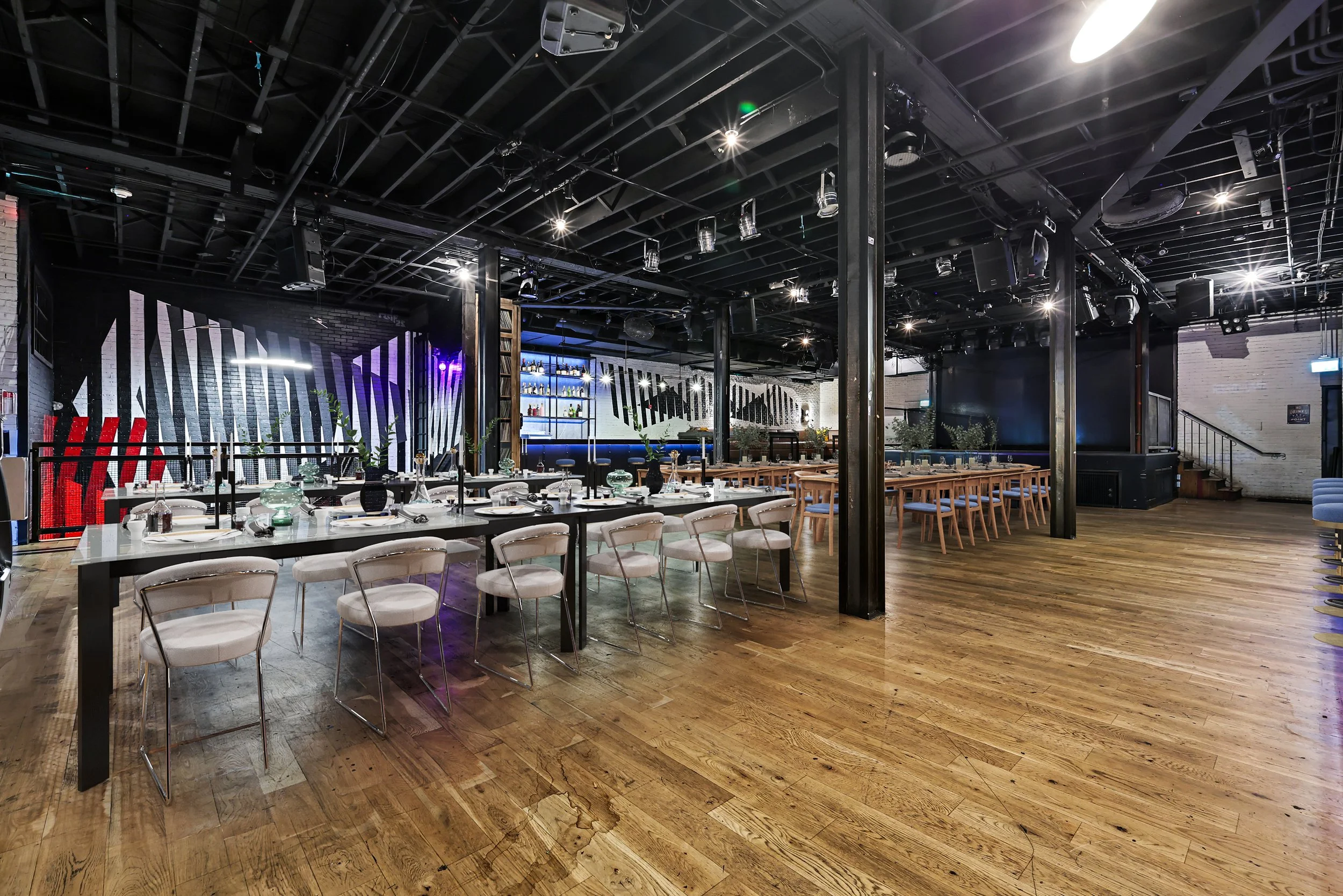 Family Style Seating.jpg