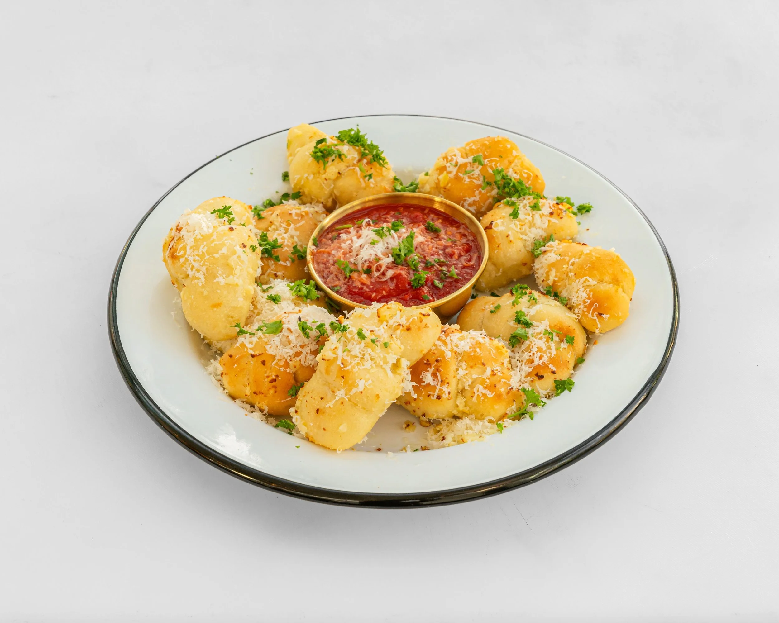 Starter_Garlic-Knots_2880x2304.jpg