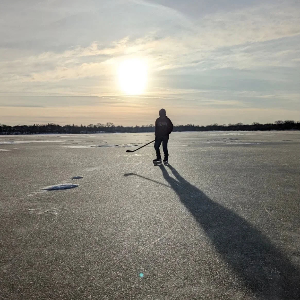 Enjoying all that Minnesota has to offer. 
📸 @justiiiiiiiiiiiiiiine