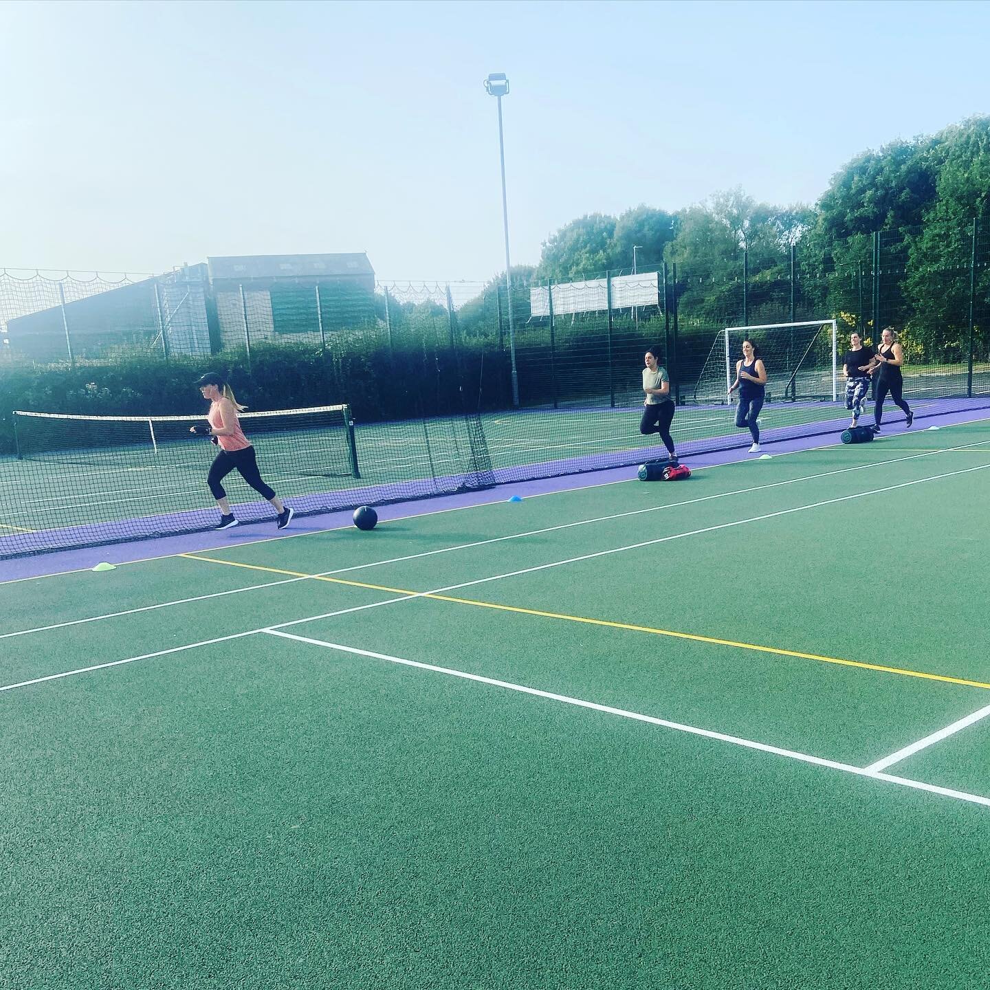 New equipment for the new block of Warrior Tribe today!! LOVE battle ropes!

It was sooooo warm this morning but all done and dusted by 10am ready for a day in the sunshine ☀️ 

Fancy joining us? I have two spaces left on this block after a couple of