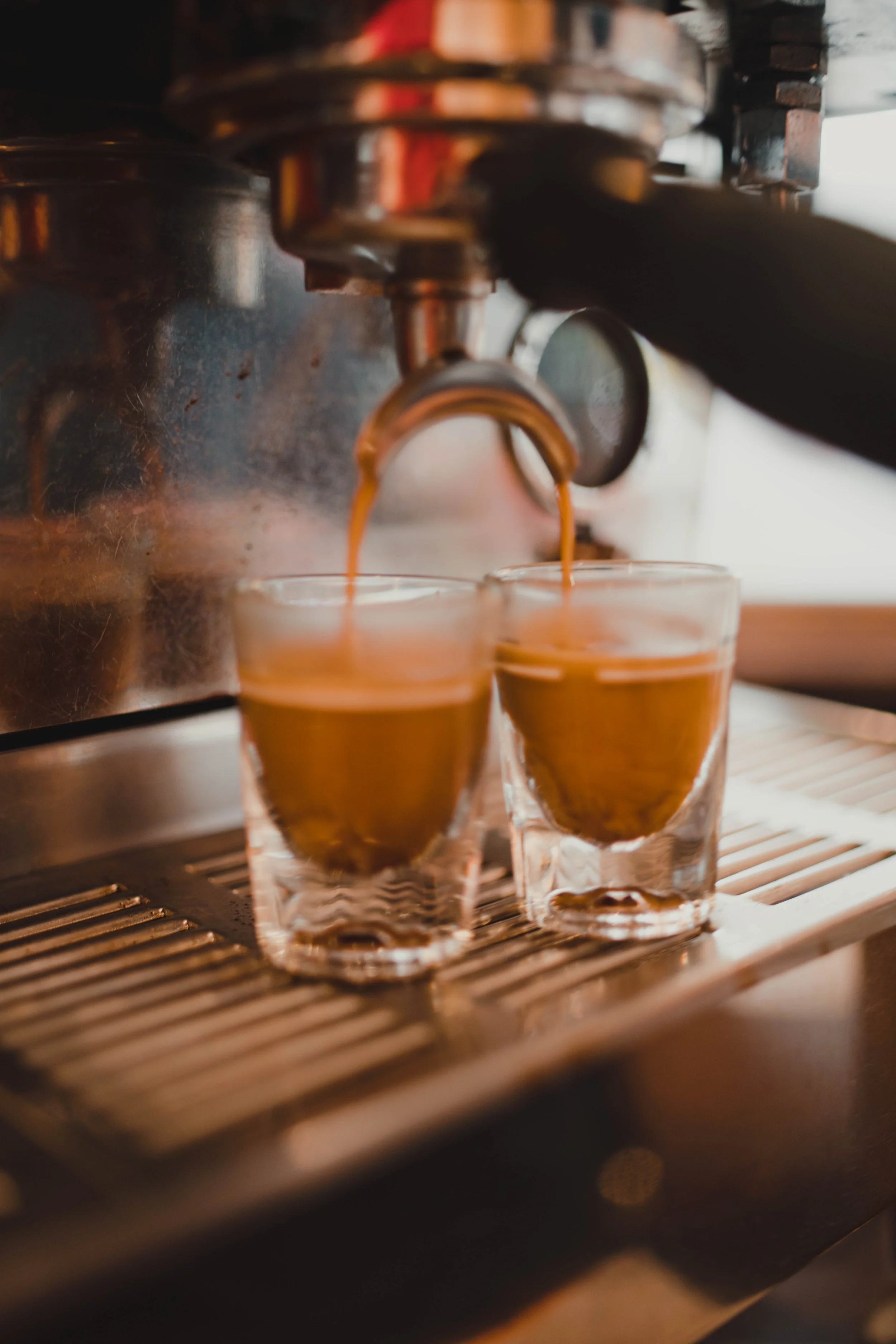 Roast Coffeehouse — Aksarben Village