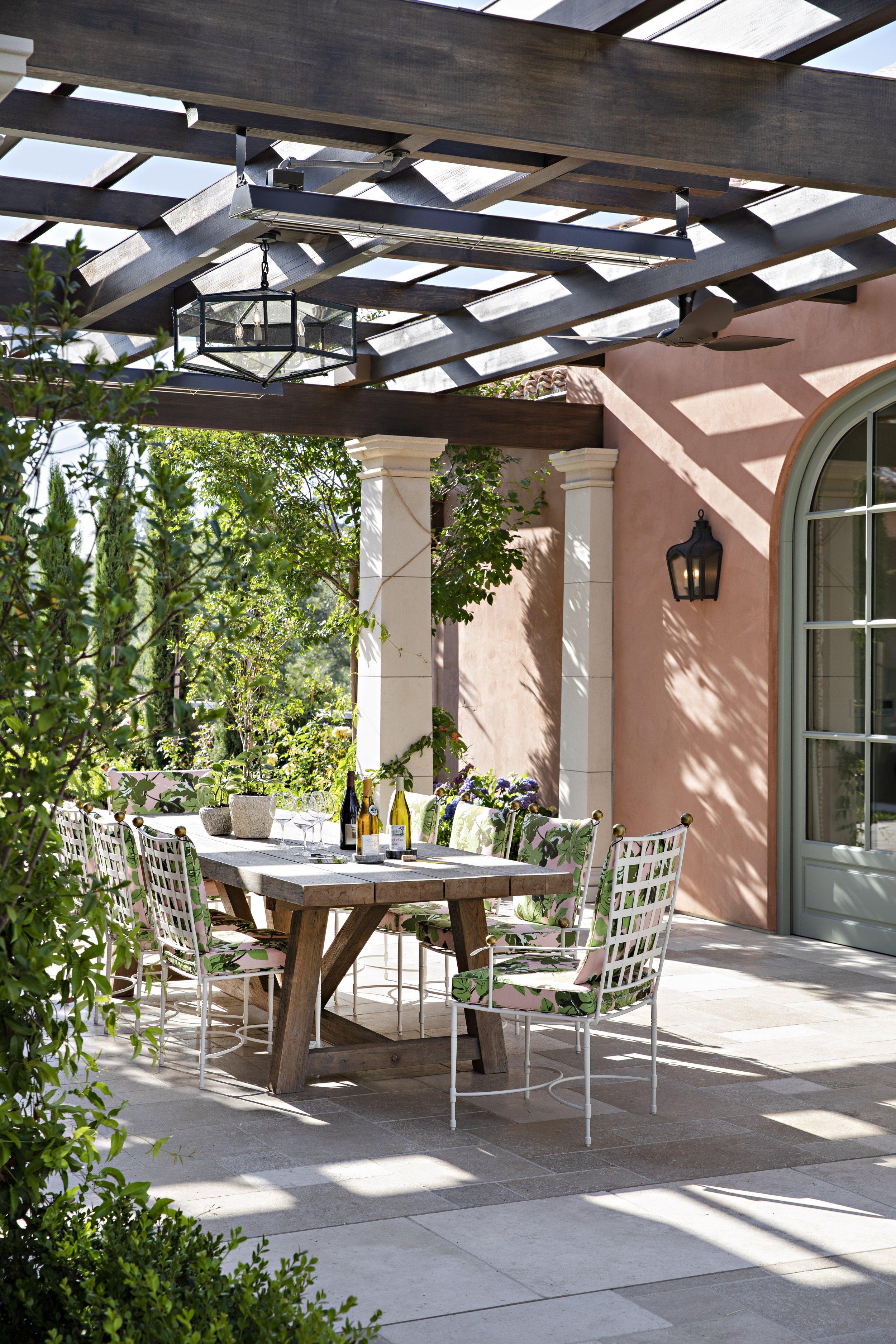Dining Loggia to View.jpg