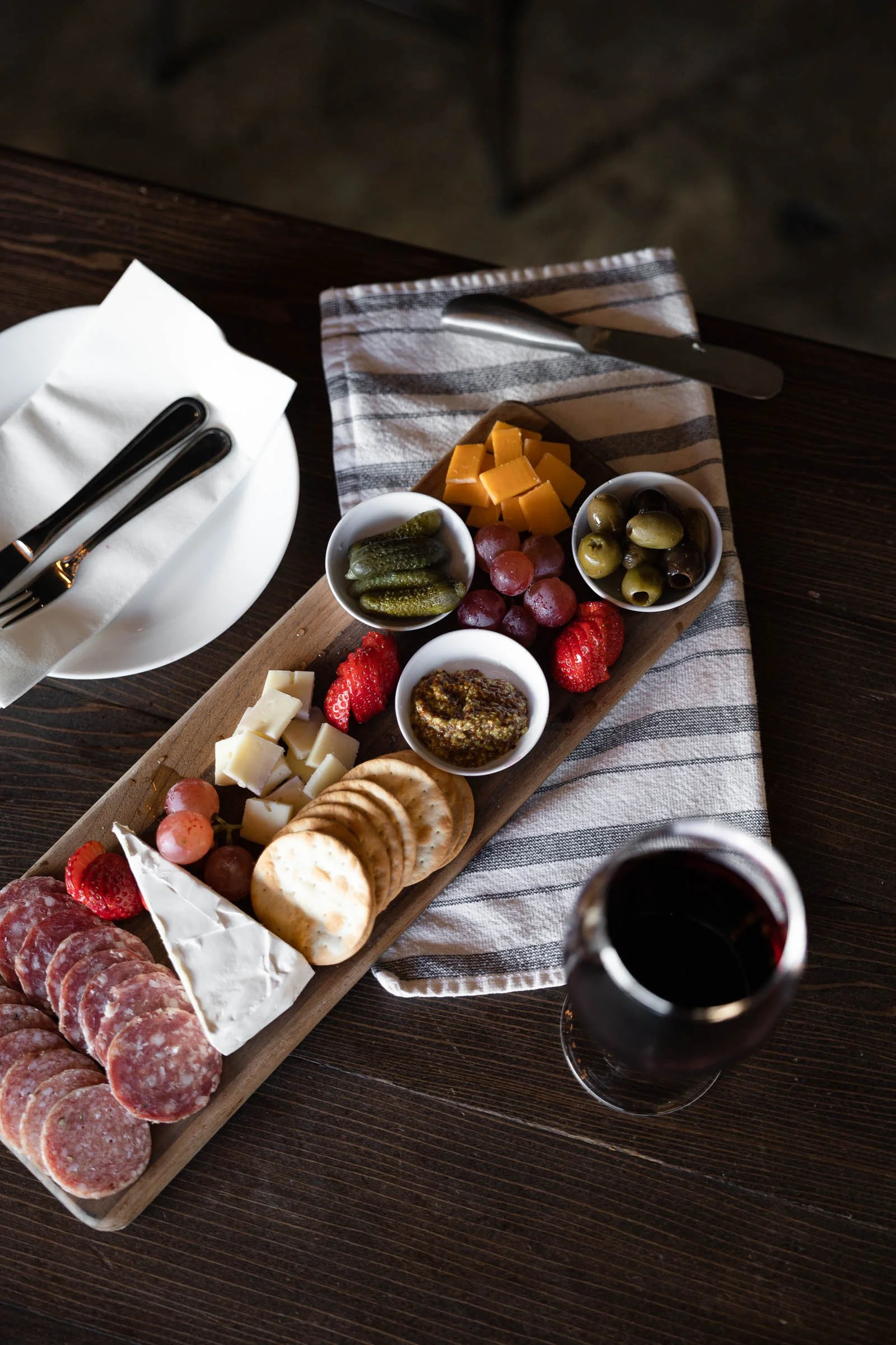 CorxWineCafe2021small-22.jpg