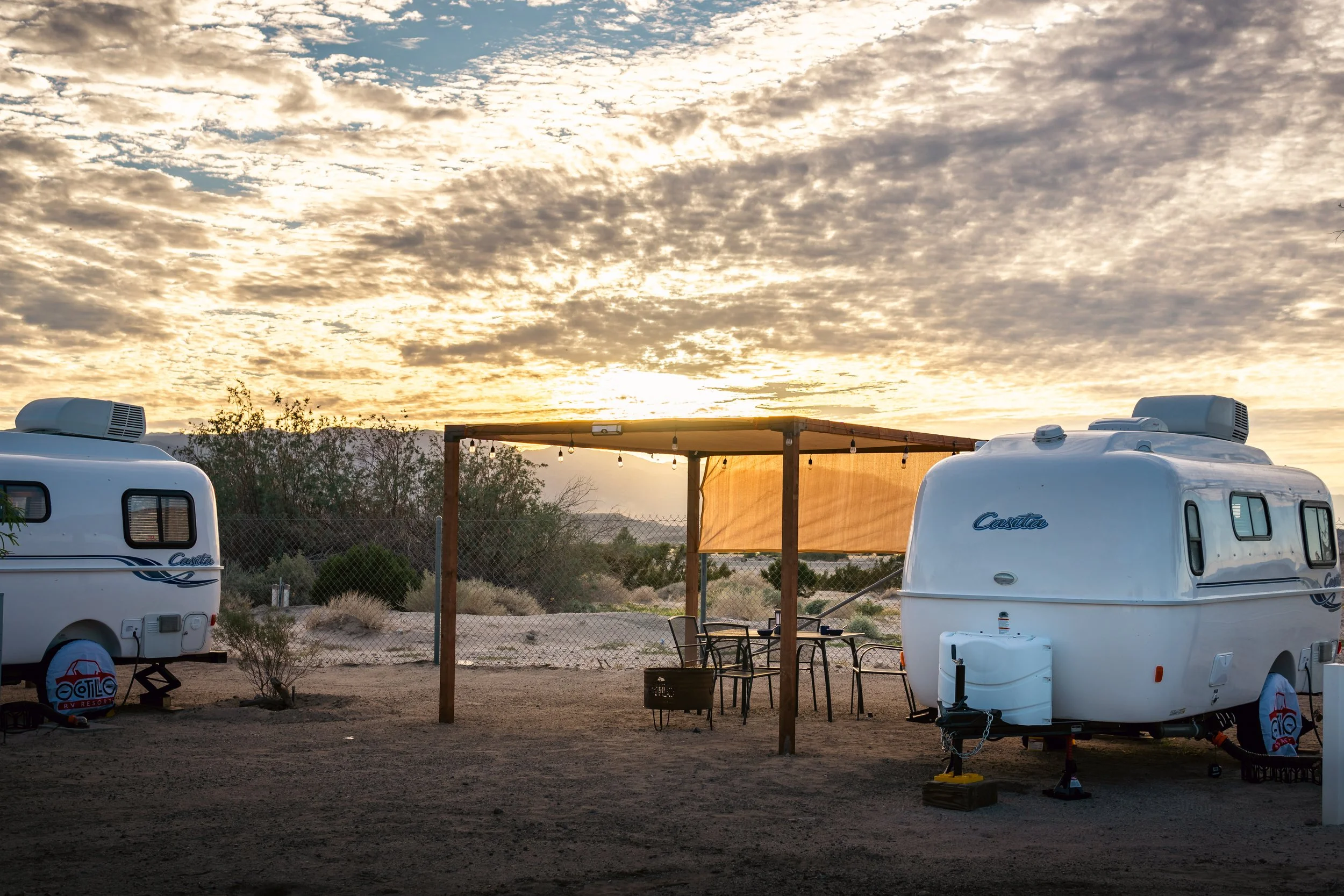 Trailer Exterior Gallery — Ocotillo RV Resort