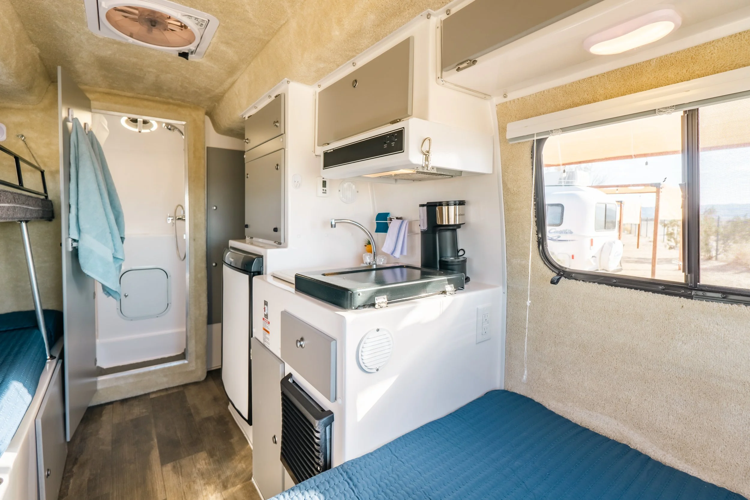 Trailer Interior Gallery — Ocotillo RV Resort