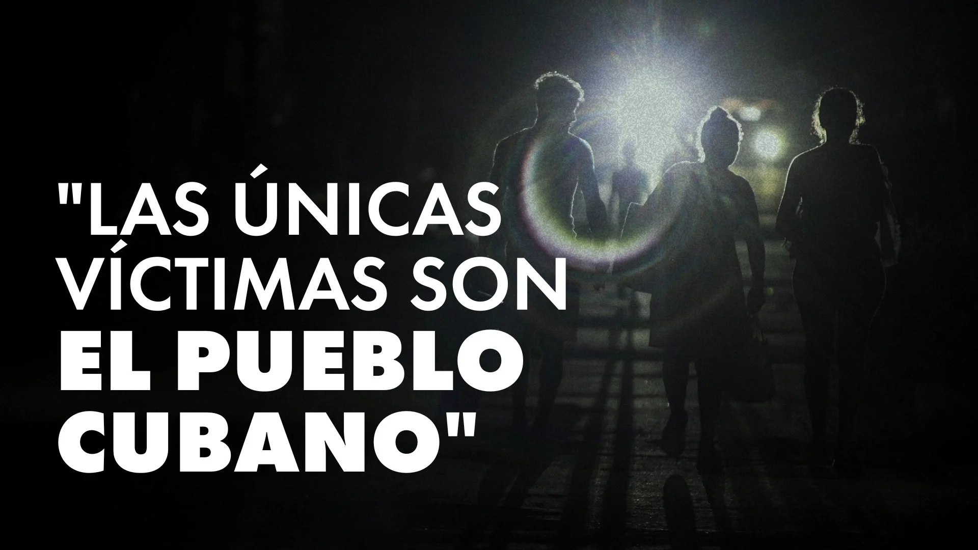 cubanos en la calle durante apagones