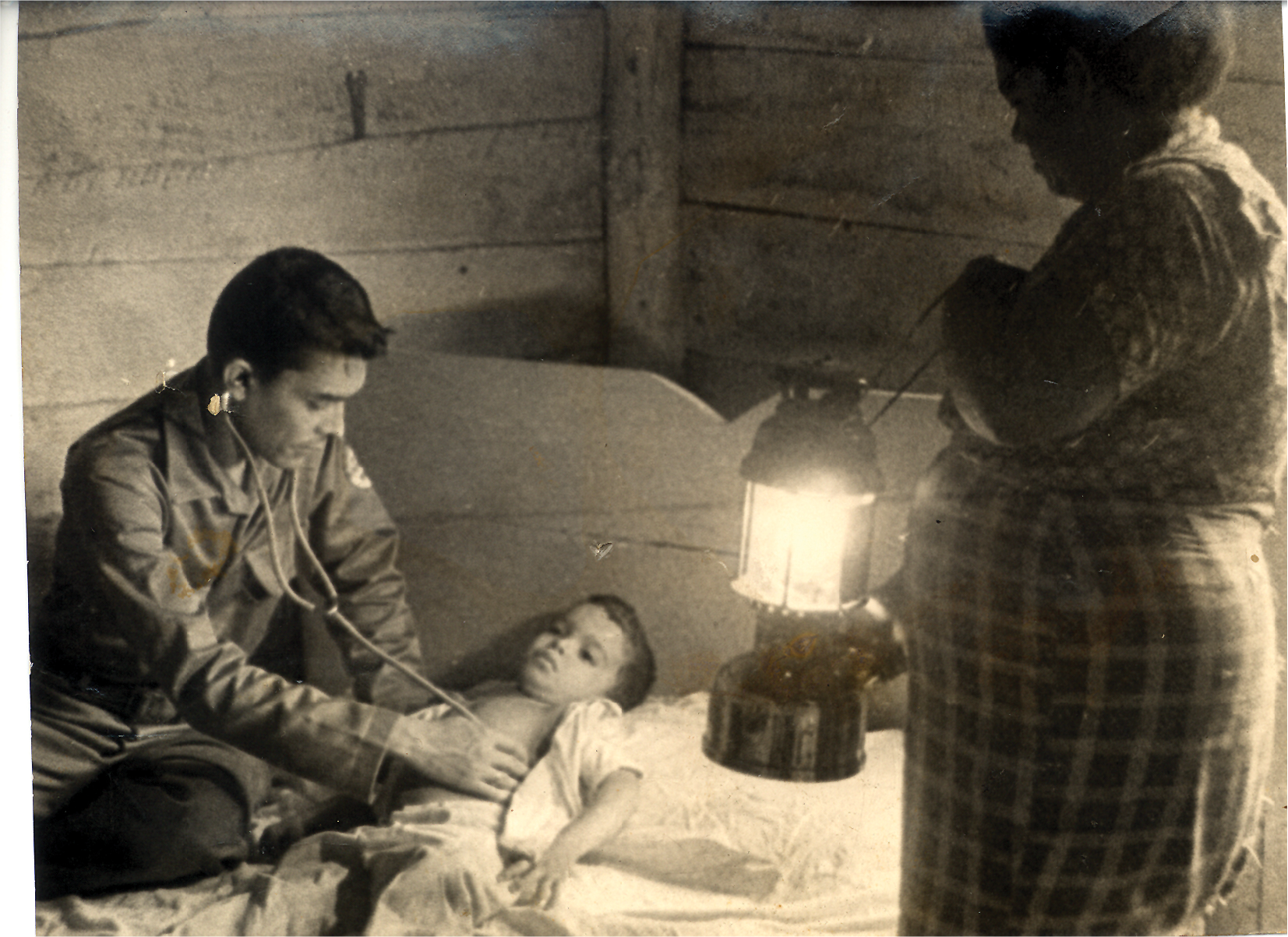 Before the Rural Health Services was created in 1960, life expectancy in the Cuban countryside was 50; intestinal parasites were the top cause of death; 60% of Cubans were undernourished; and almost 42% of the rural population was illiterate (1962). 