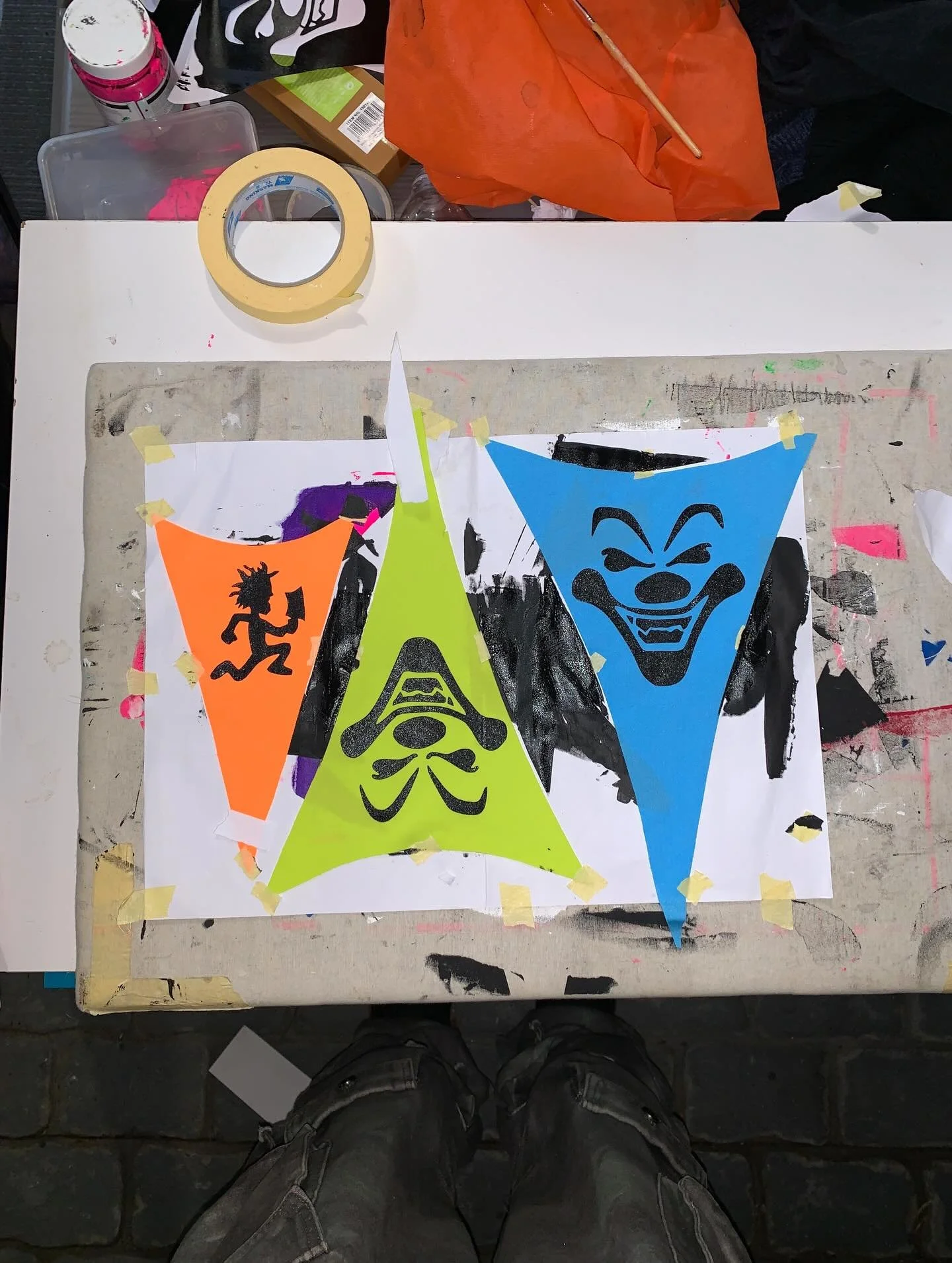 Creating lately 🤡 swipe 4 surprise shoes I made 🧸👠

PS if you&rsquo;re in Tāmaki you must check out the @_bizarrebazaar pop up !! 4th-7th Feb, there will be heaps of Astrokinis !!! The perfect place to shop ur Laneway outfits the local designer &a