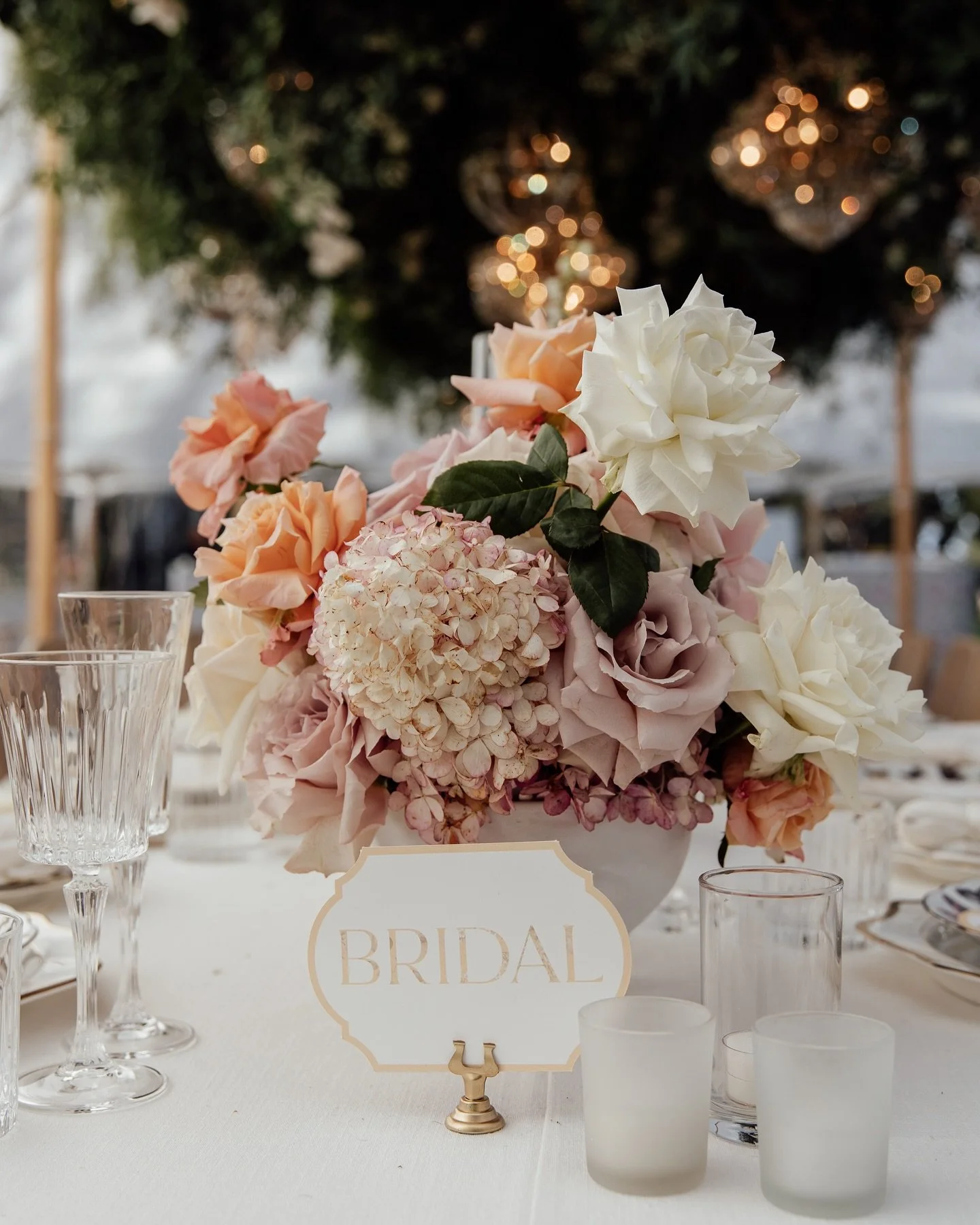 Wedding styling perfection from @thecurator___ 💫