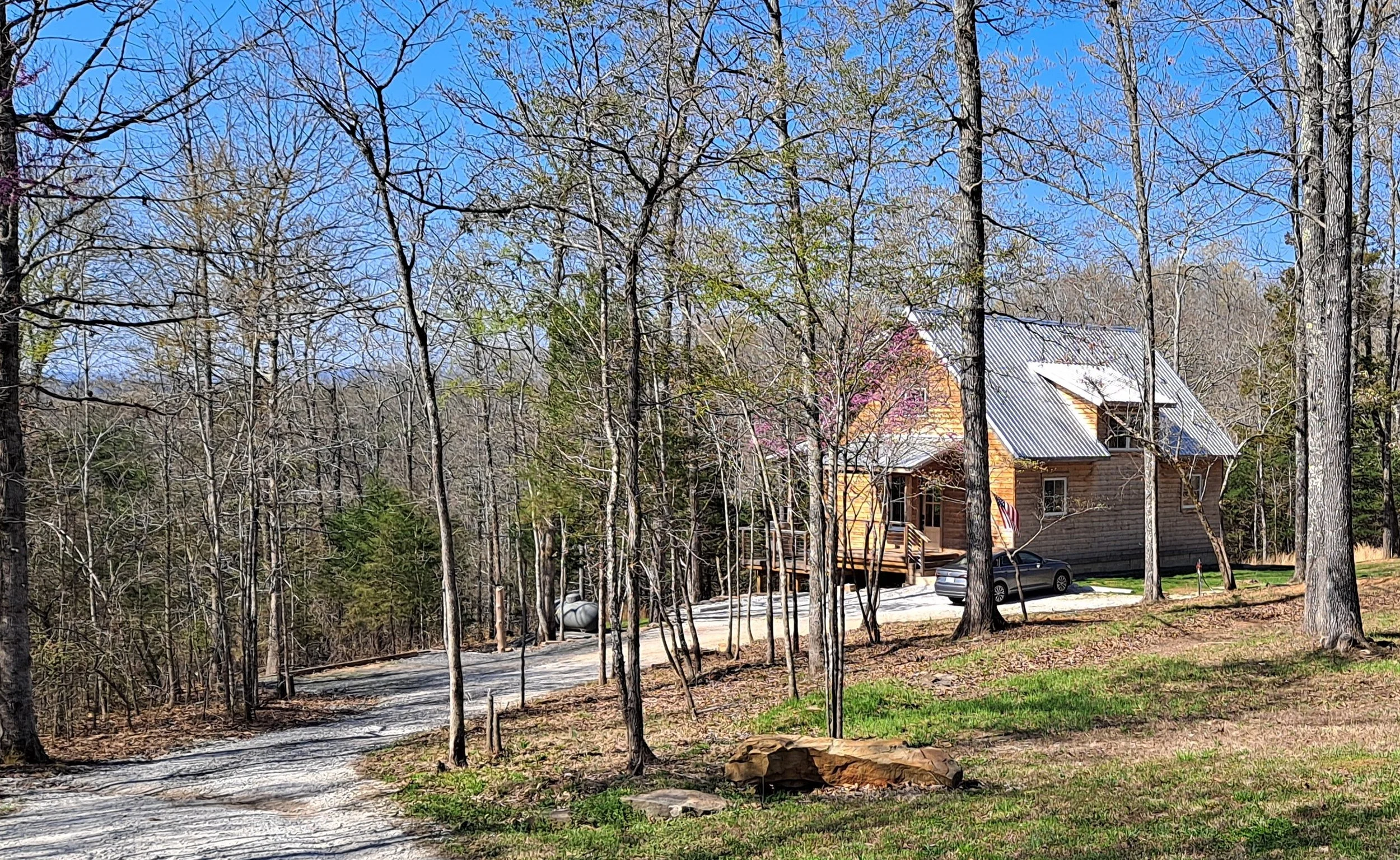 Exterior Spring 20210404_102339 (002).jpg