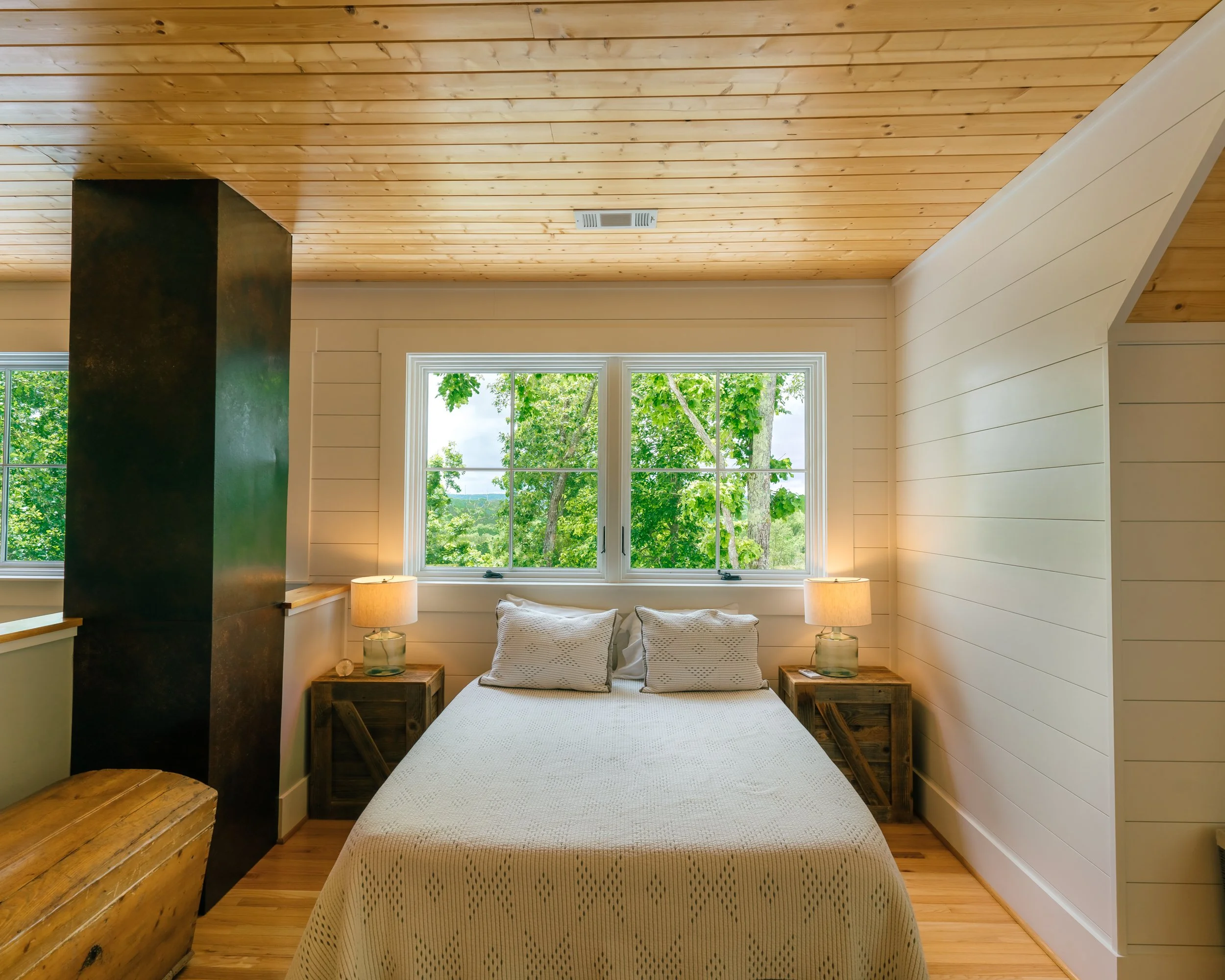 Loft Mid Buffalo 05582.jpg