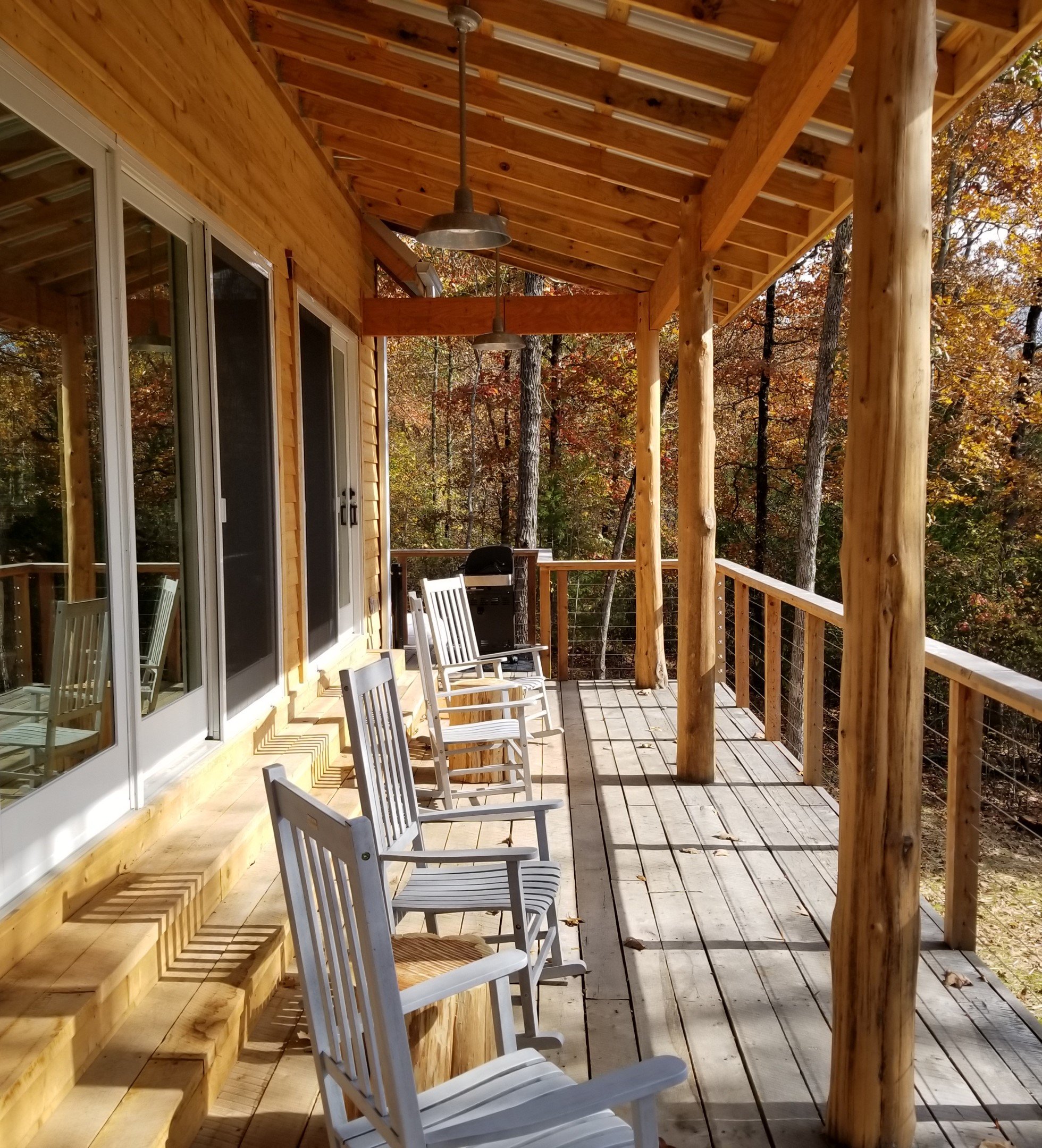 Porch 20181104_120940 (1).jpg