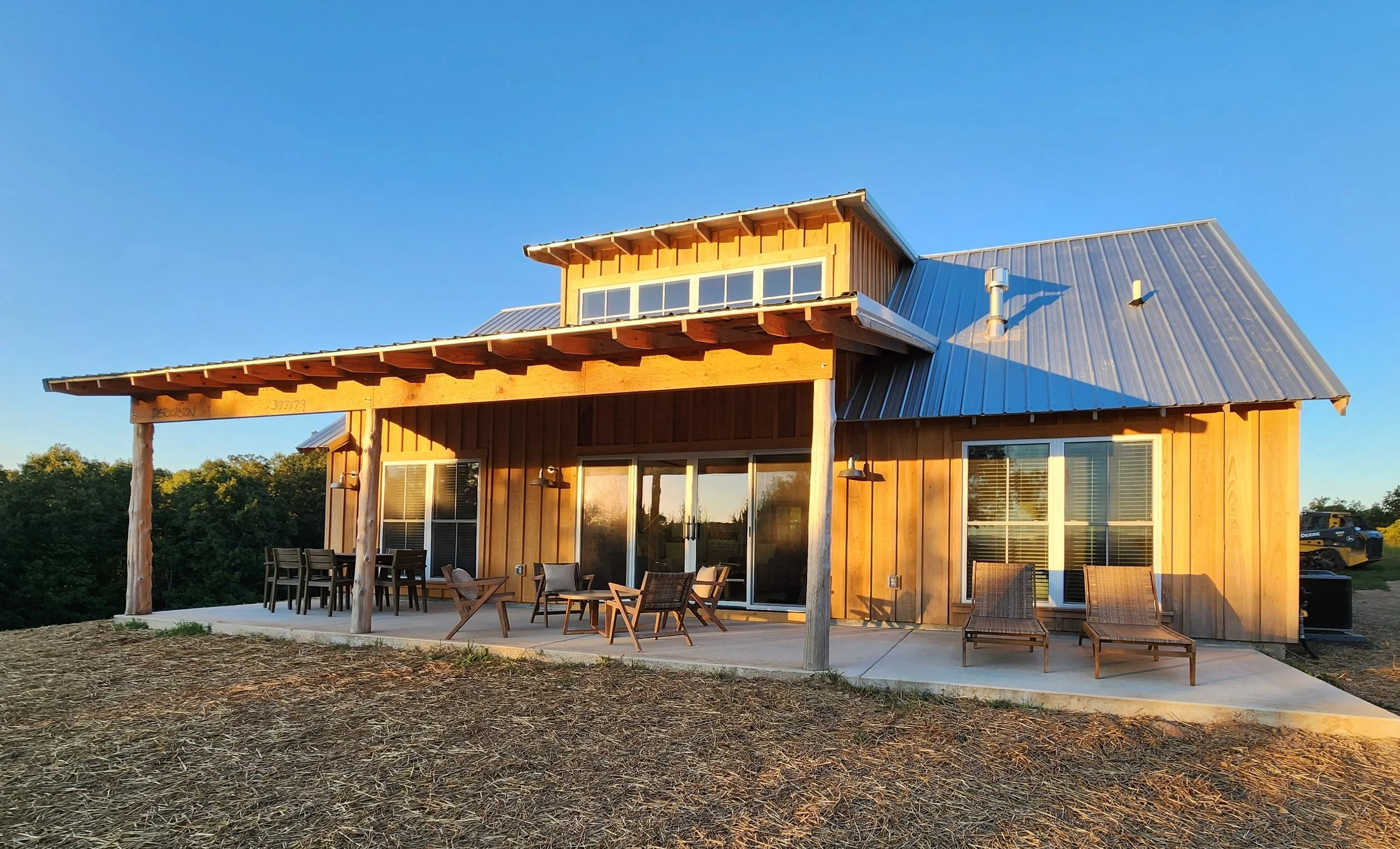 EXT-W TD 20230909_190303 (002).jpg